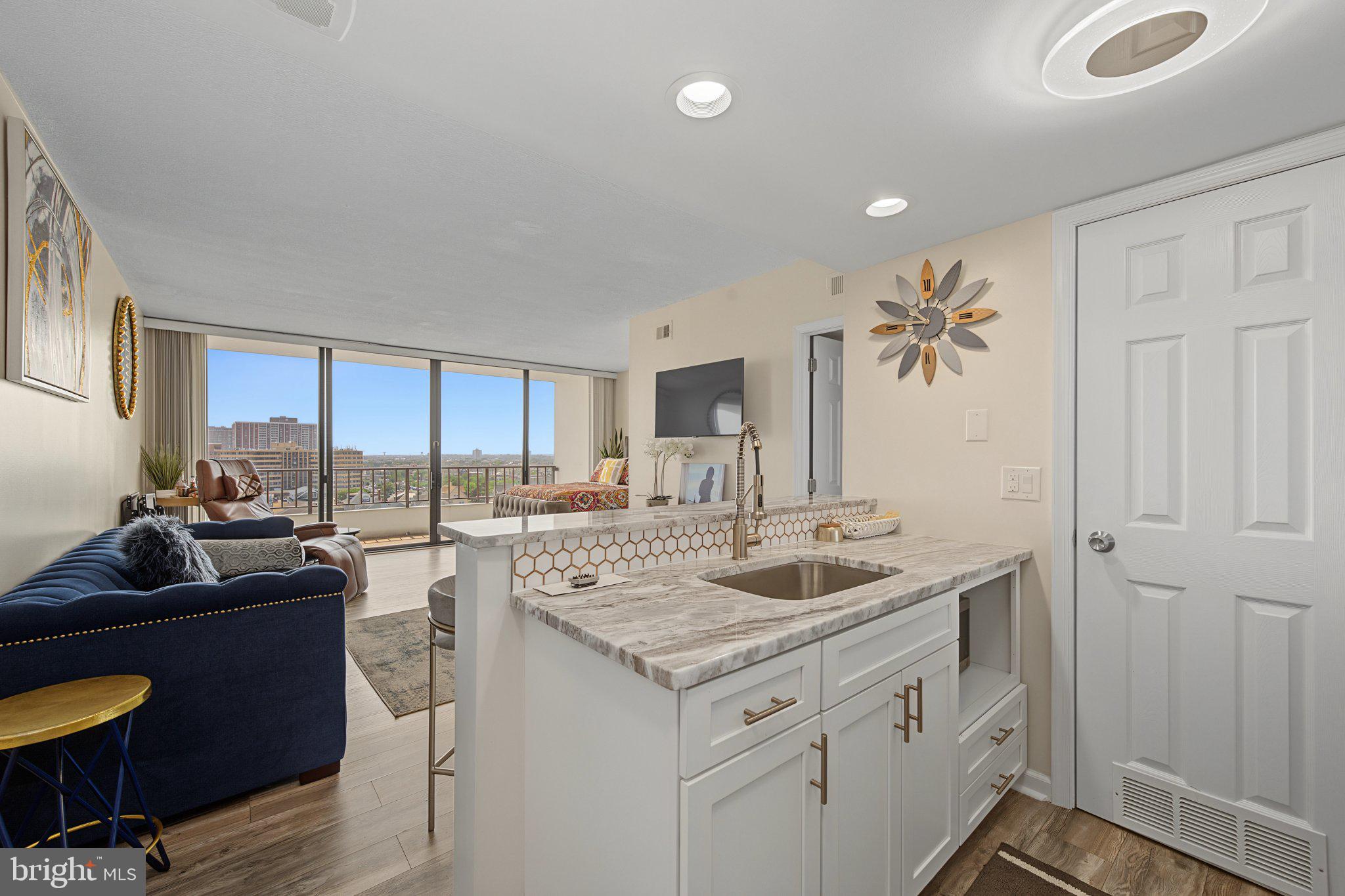 3851 BOARDWALK