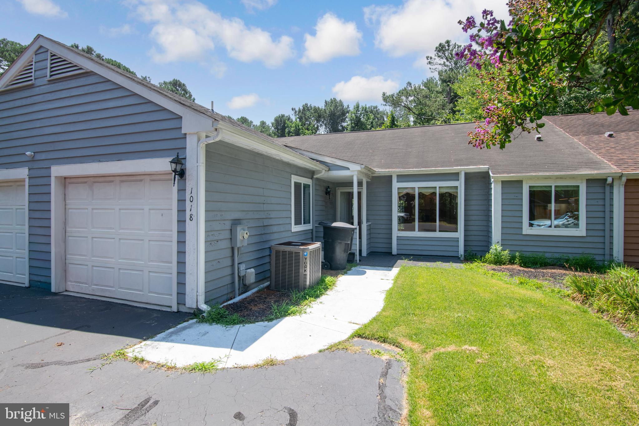 1018 BAYSHORE COURT