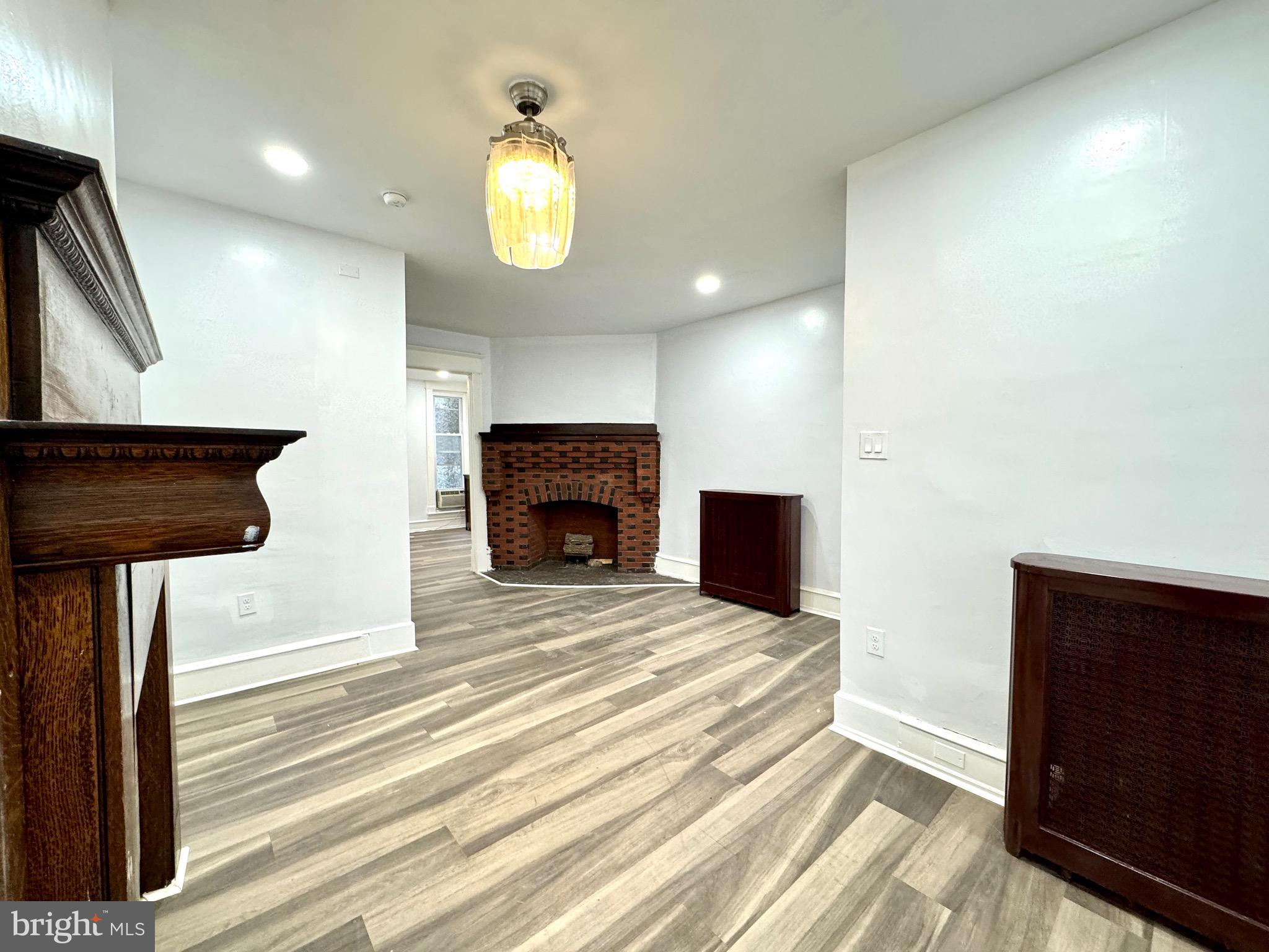PARKSIDE - Residential