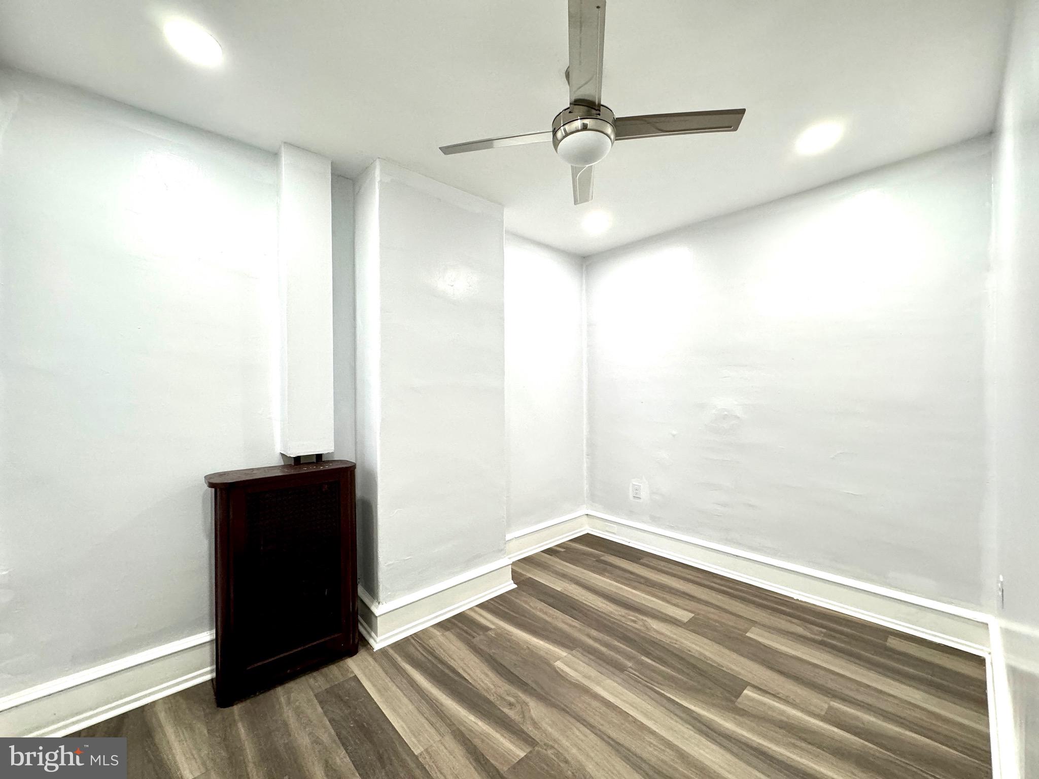 PARKSIDE - Residential