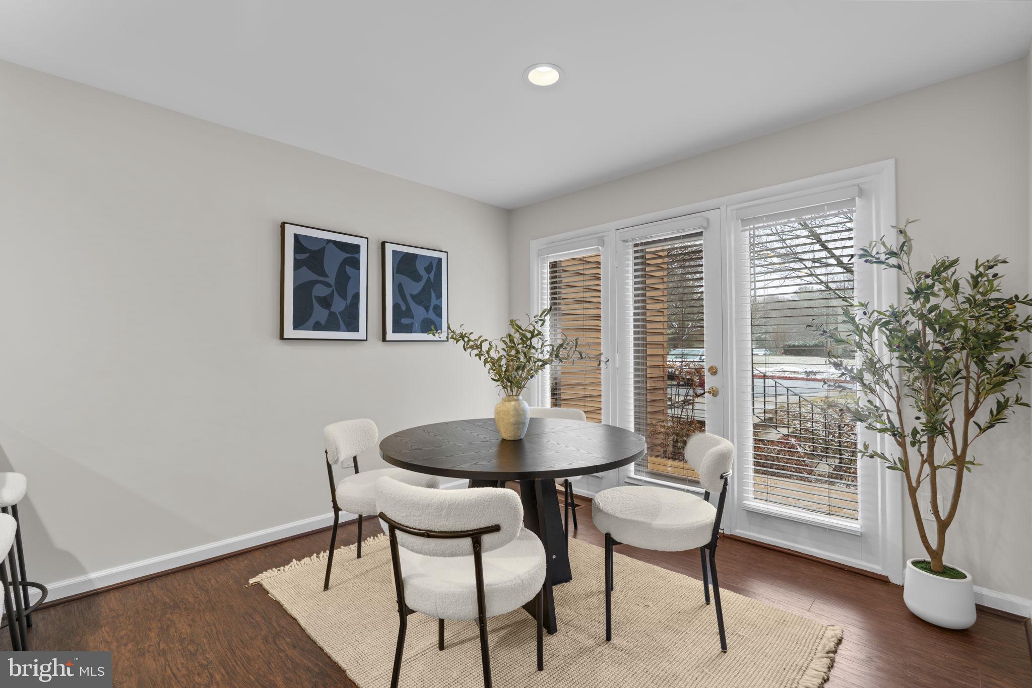 SCARBOROUGH - Residential