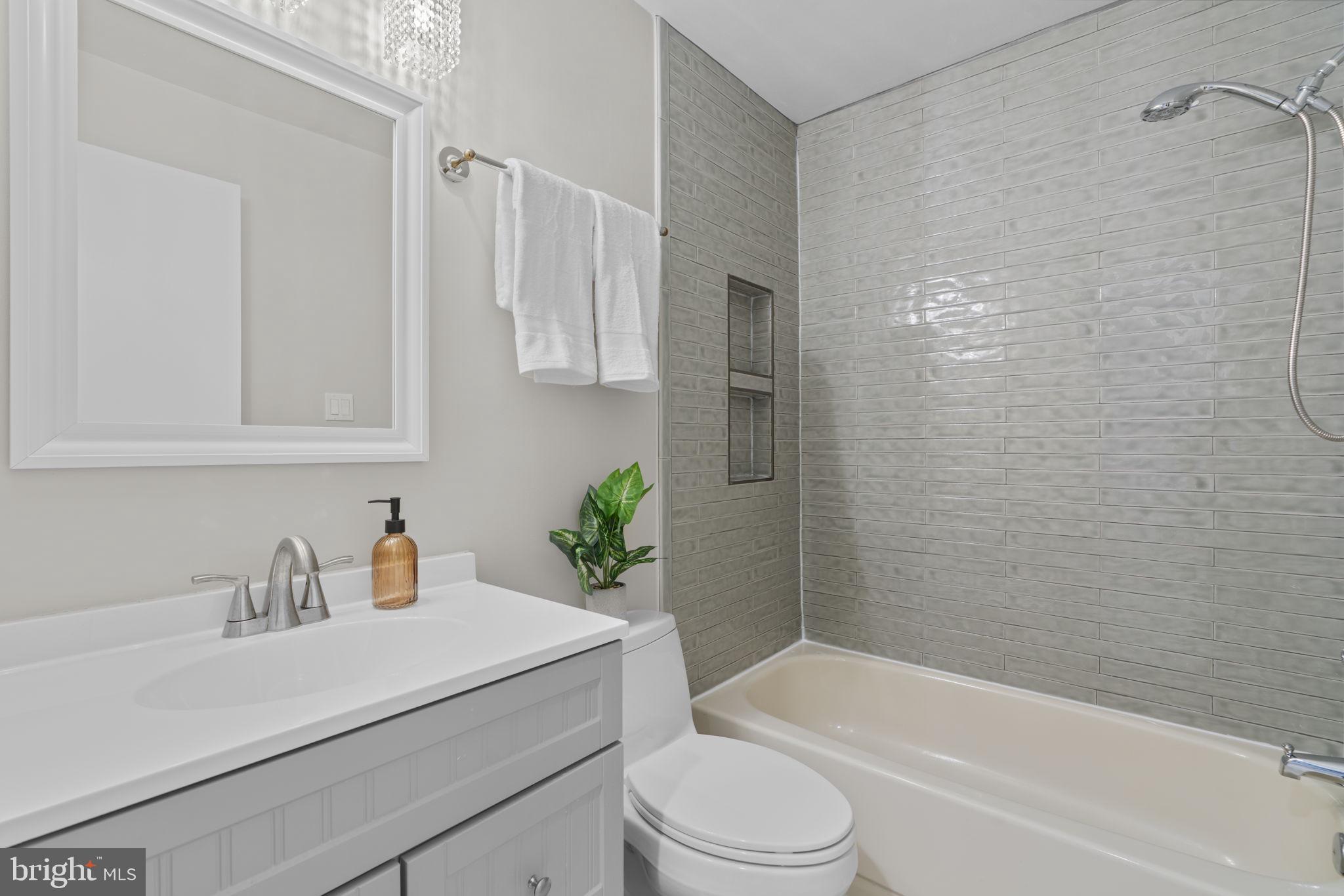 SCARBOROUGH - Residential