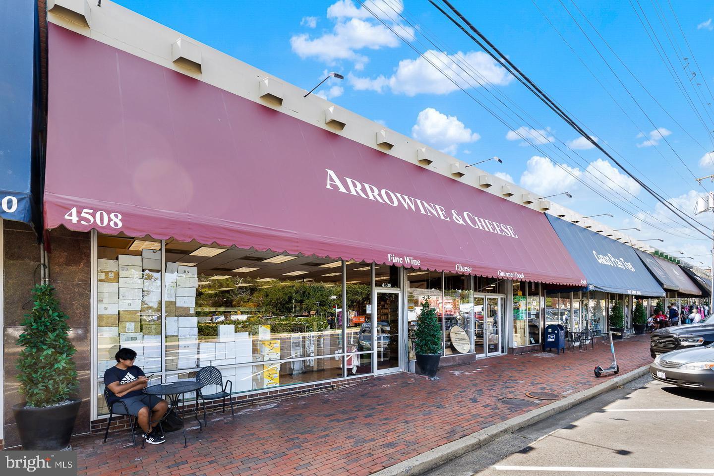 DOMINION TERRACE - Residential