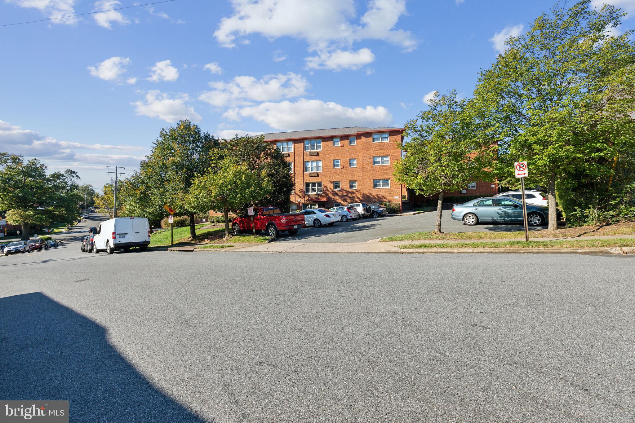 DOMINION TERRACE - Residential