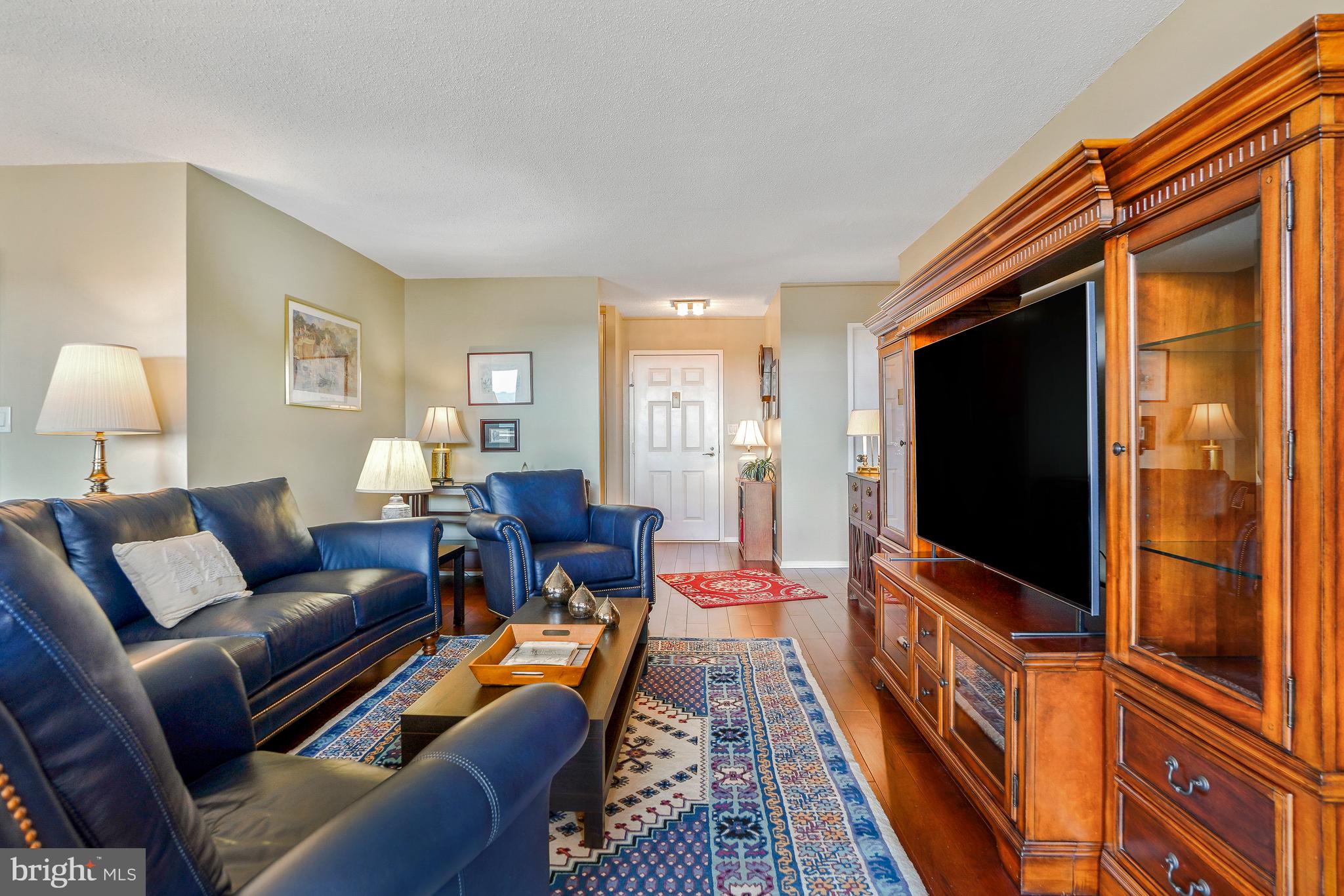 5901 MOUNT EAGLE DRIVE 1105