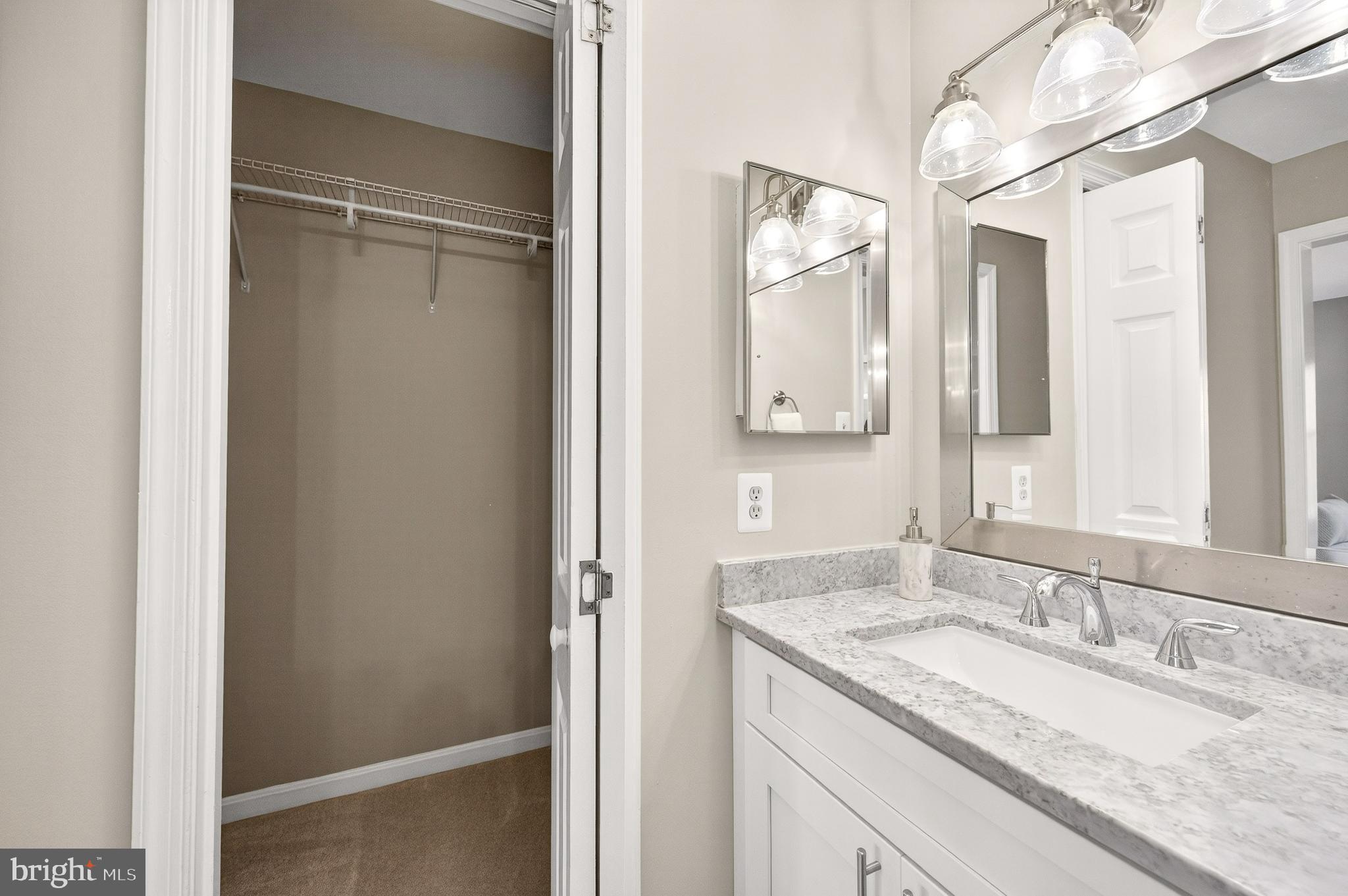 RADNOR COURT - Residential