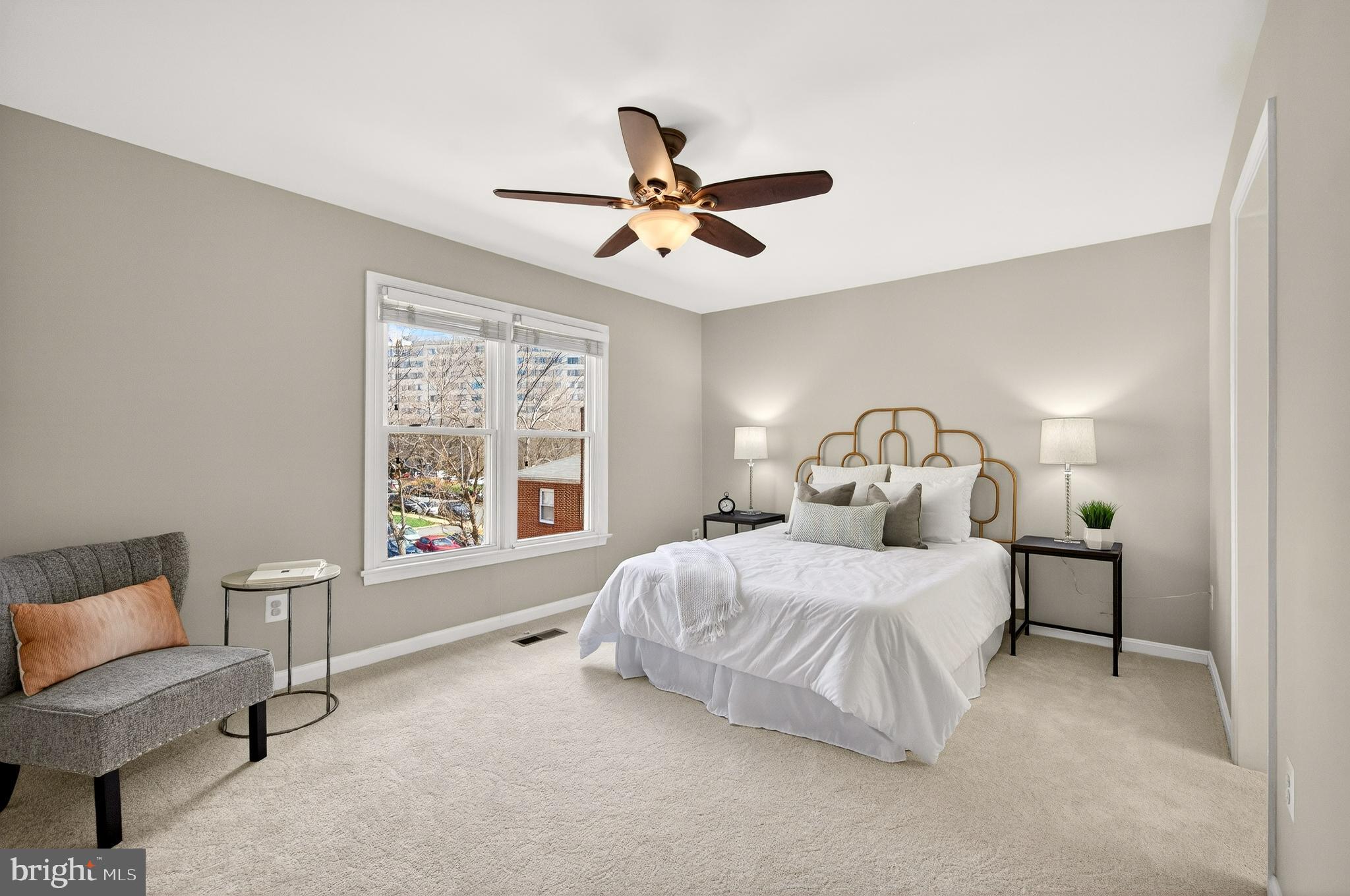 RADNOR COURT - Residential