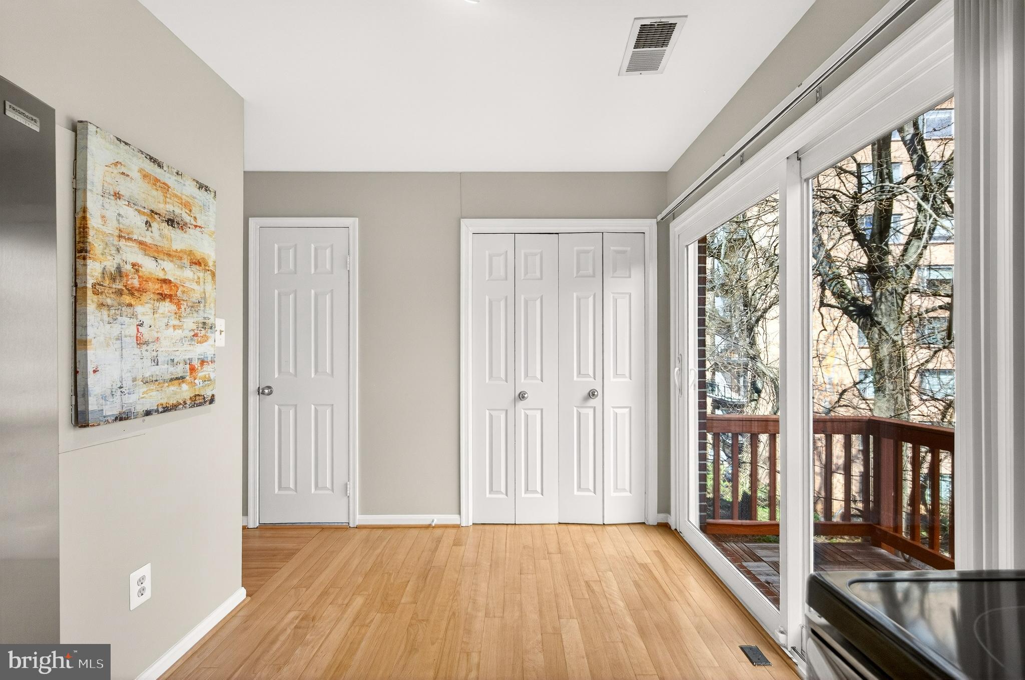 RADNOR COURT - Residential