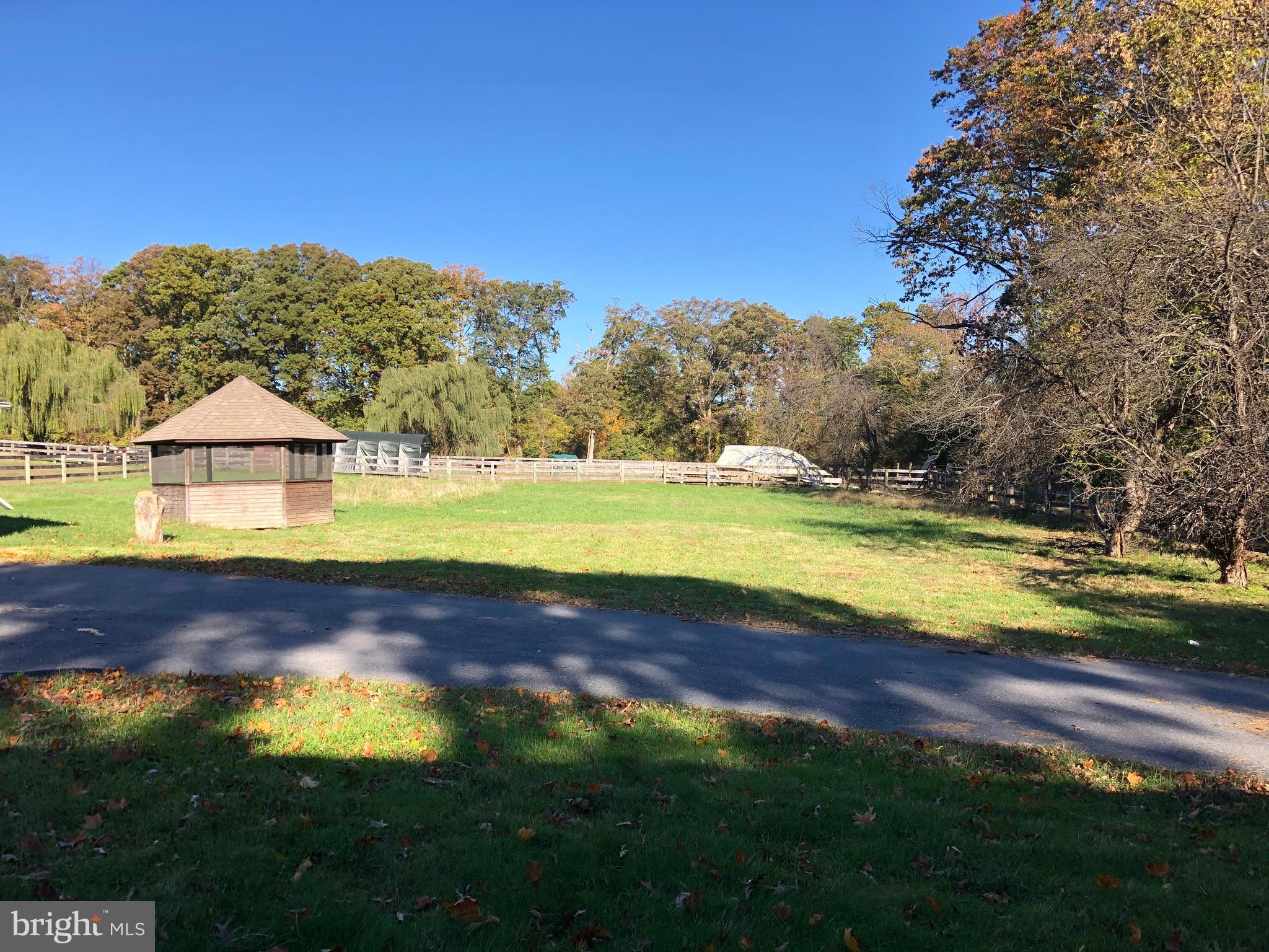 PASADENA - Residential