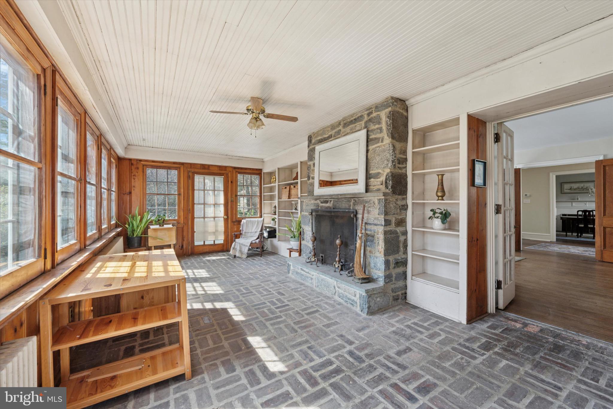 WYNNEWOOD - Residential