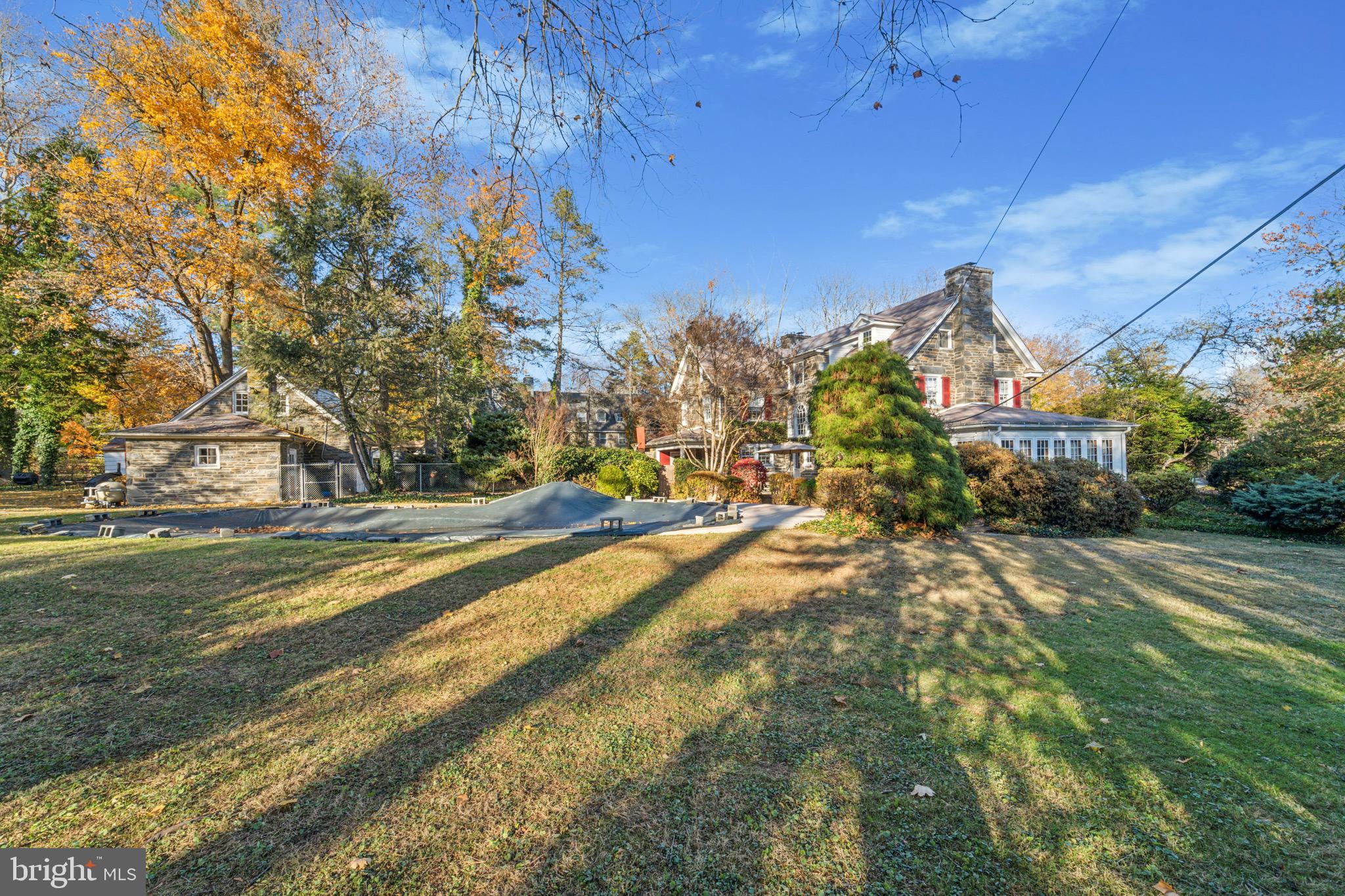 WYNNEWOOD - Residential