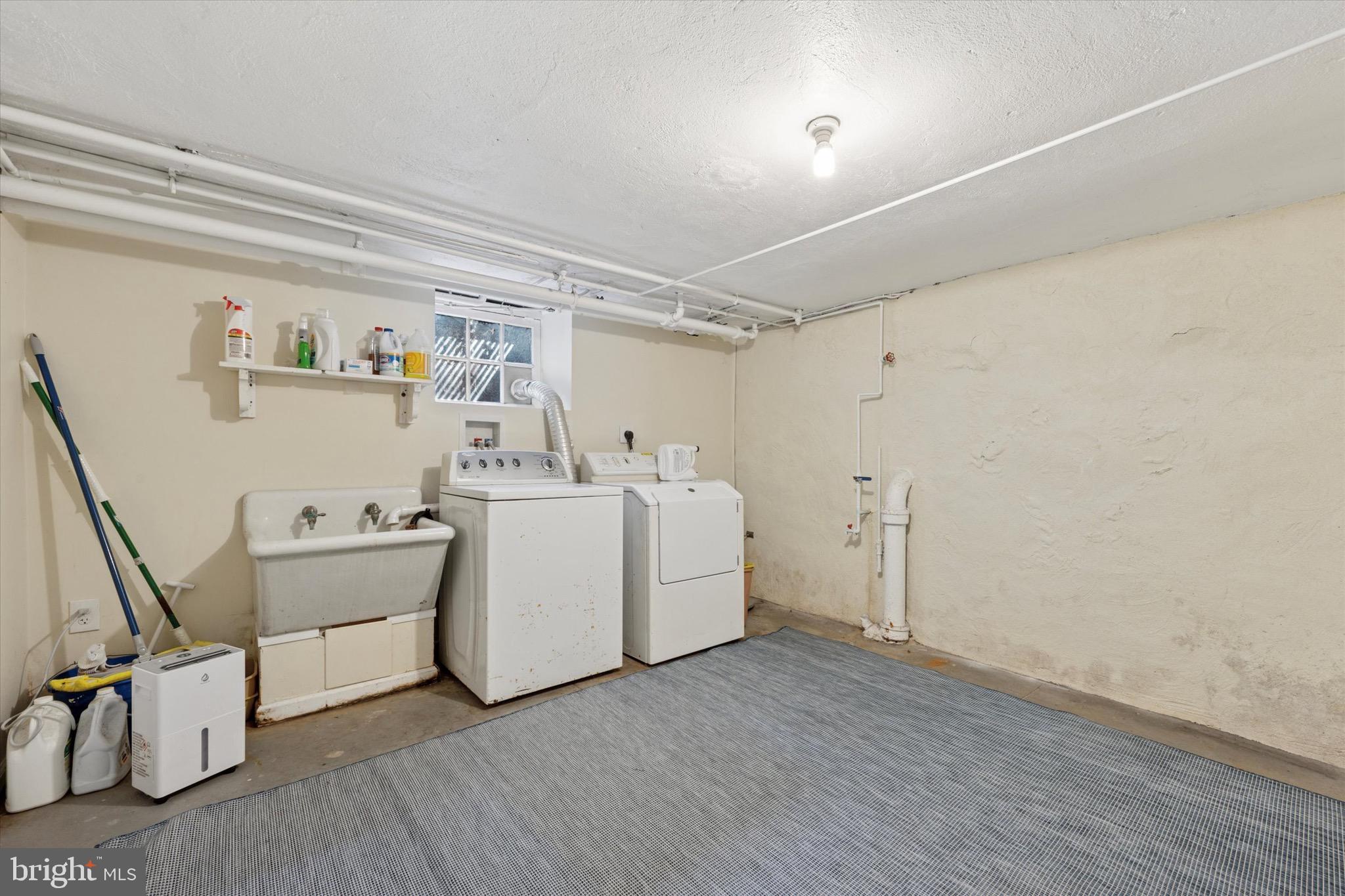 WYNNEWOOD - Residential