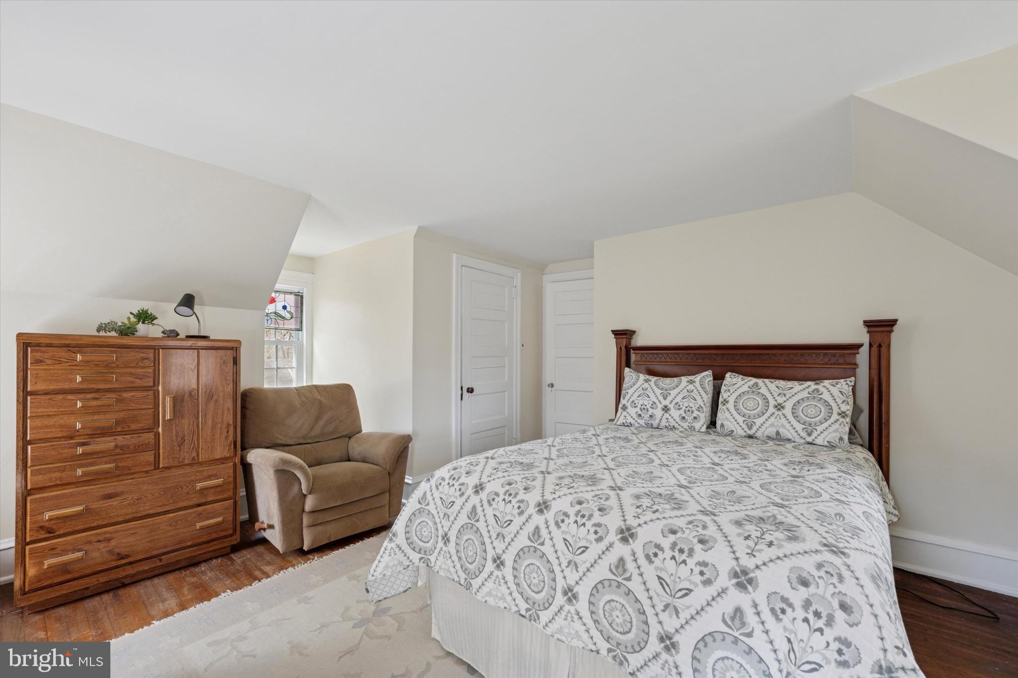 WYNNEWOOD - Residential