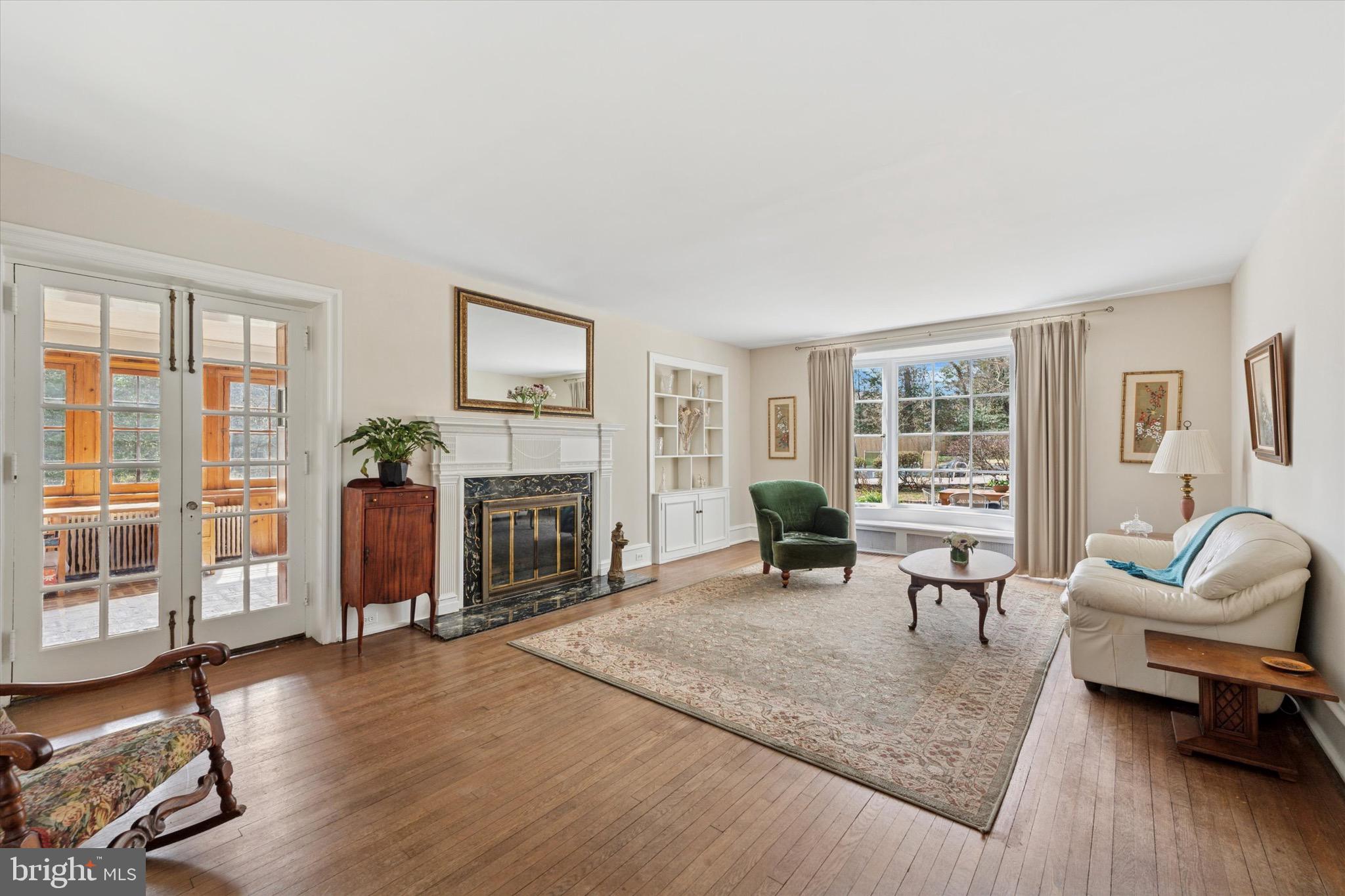 WYNNEWOOD - Residential