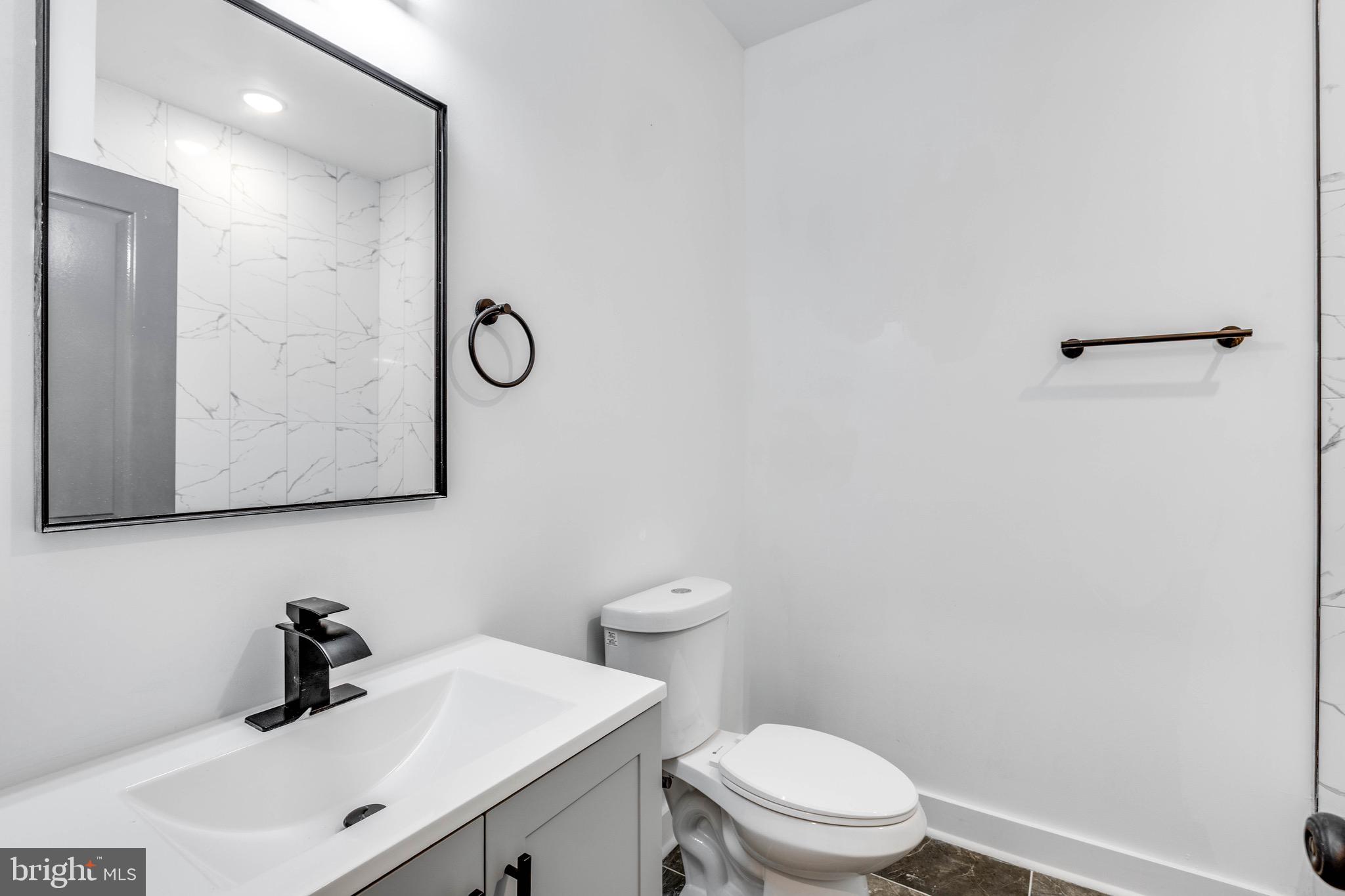 TEMPLE UNIVERSITY - Residential Lease