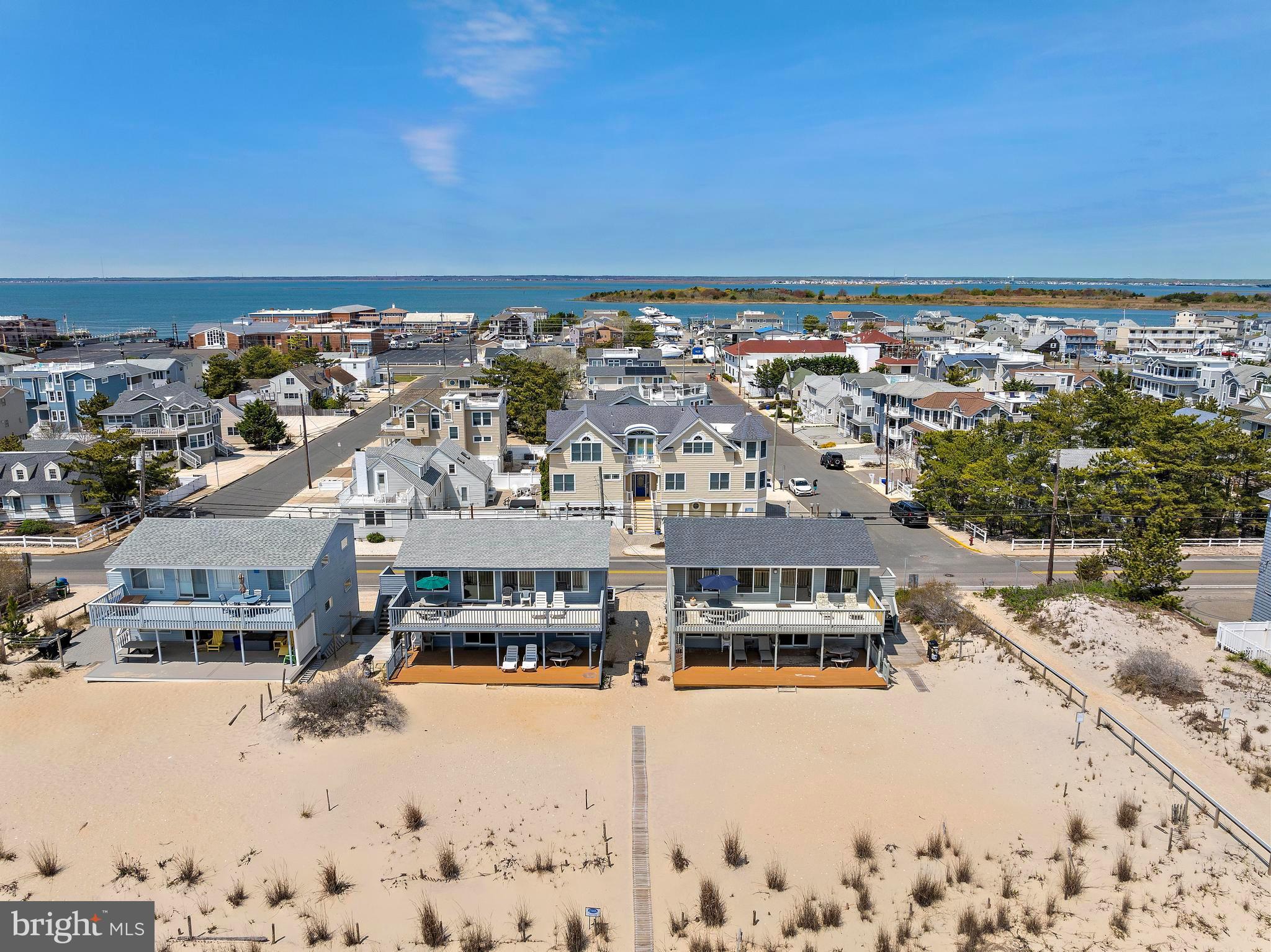 4505-4507 OCEAN BLVD