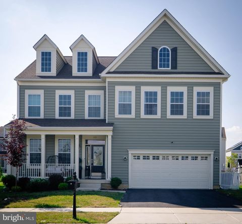 Photo of 805 Hugo Drive, MIDDLETOWN, DE 19709 (MLS # DENC2086926)
