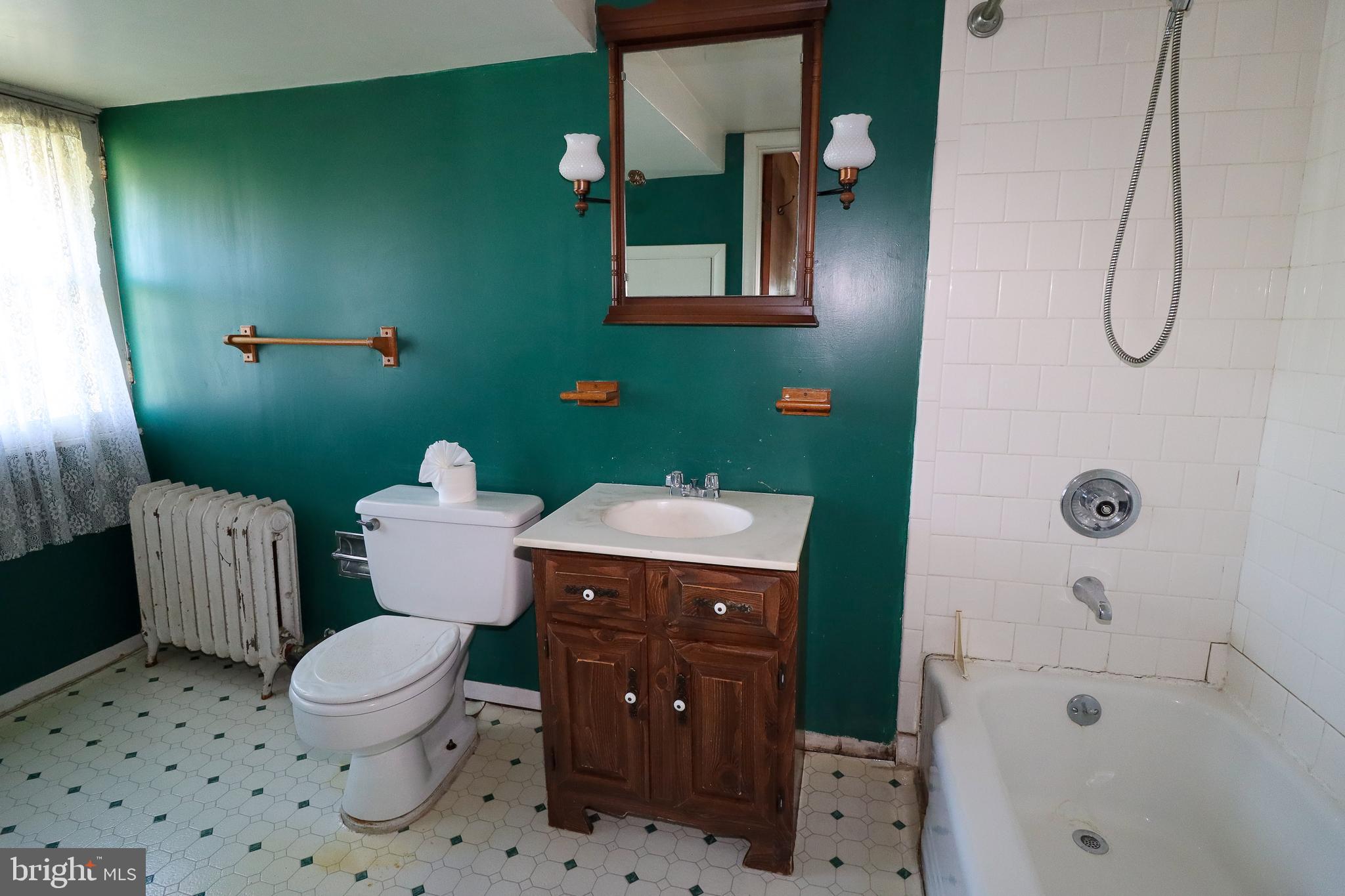 HAMILTON HEIGHTS - Residential