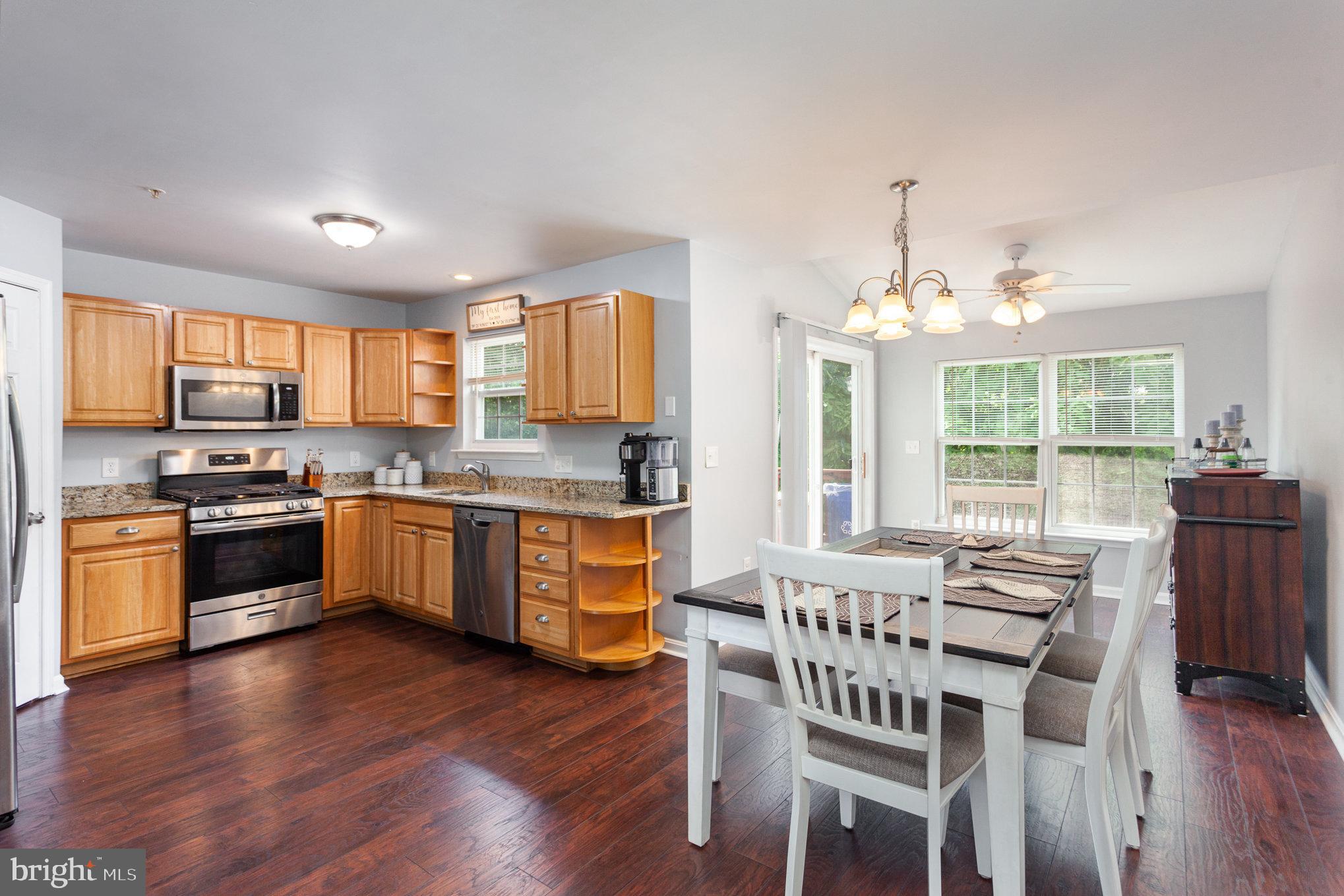 GREENBRIAR AT WHTE MRSH - Residential