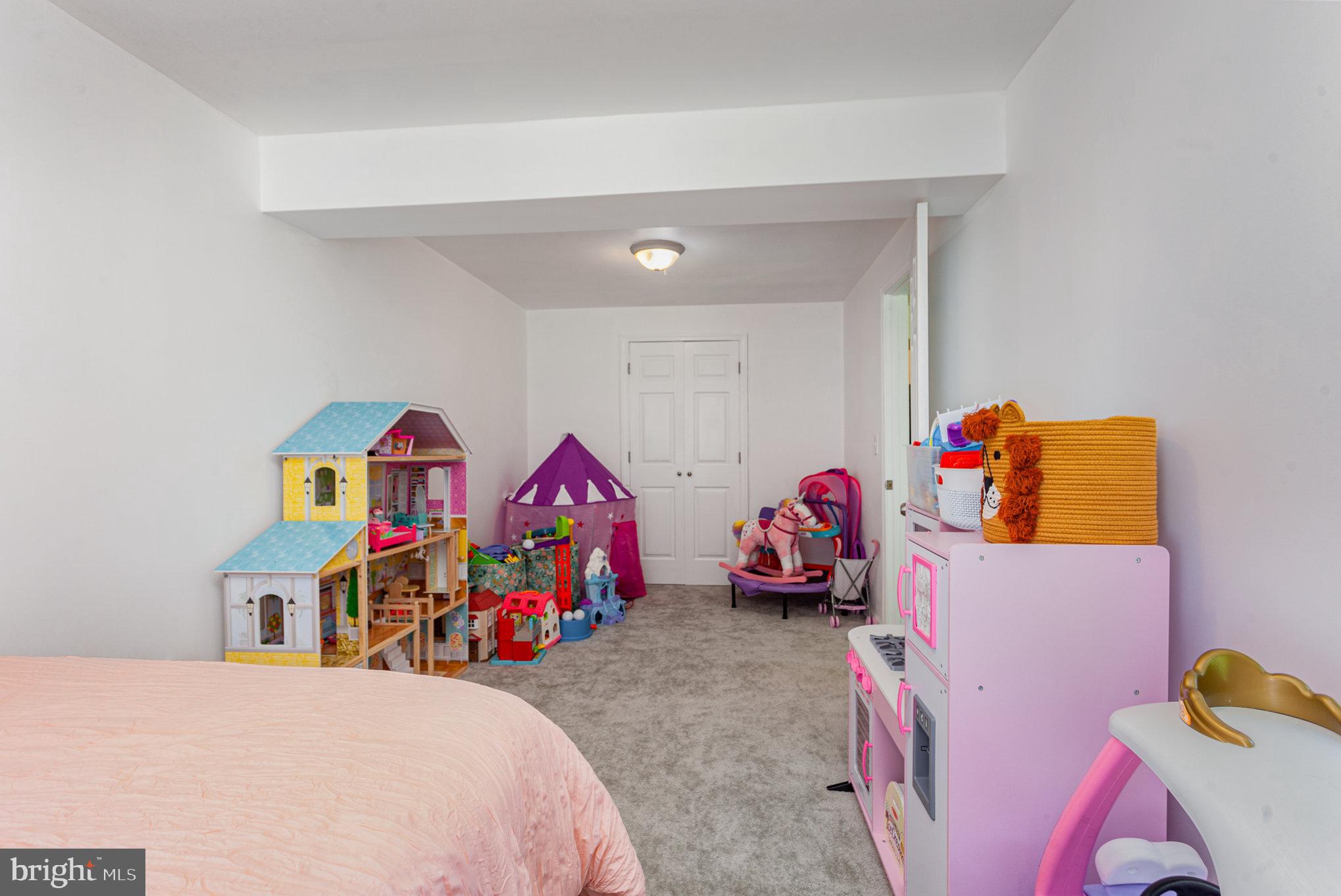 GREENBRIAR AT WHTE MRSH - Residential