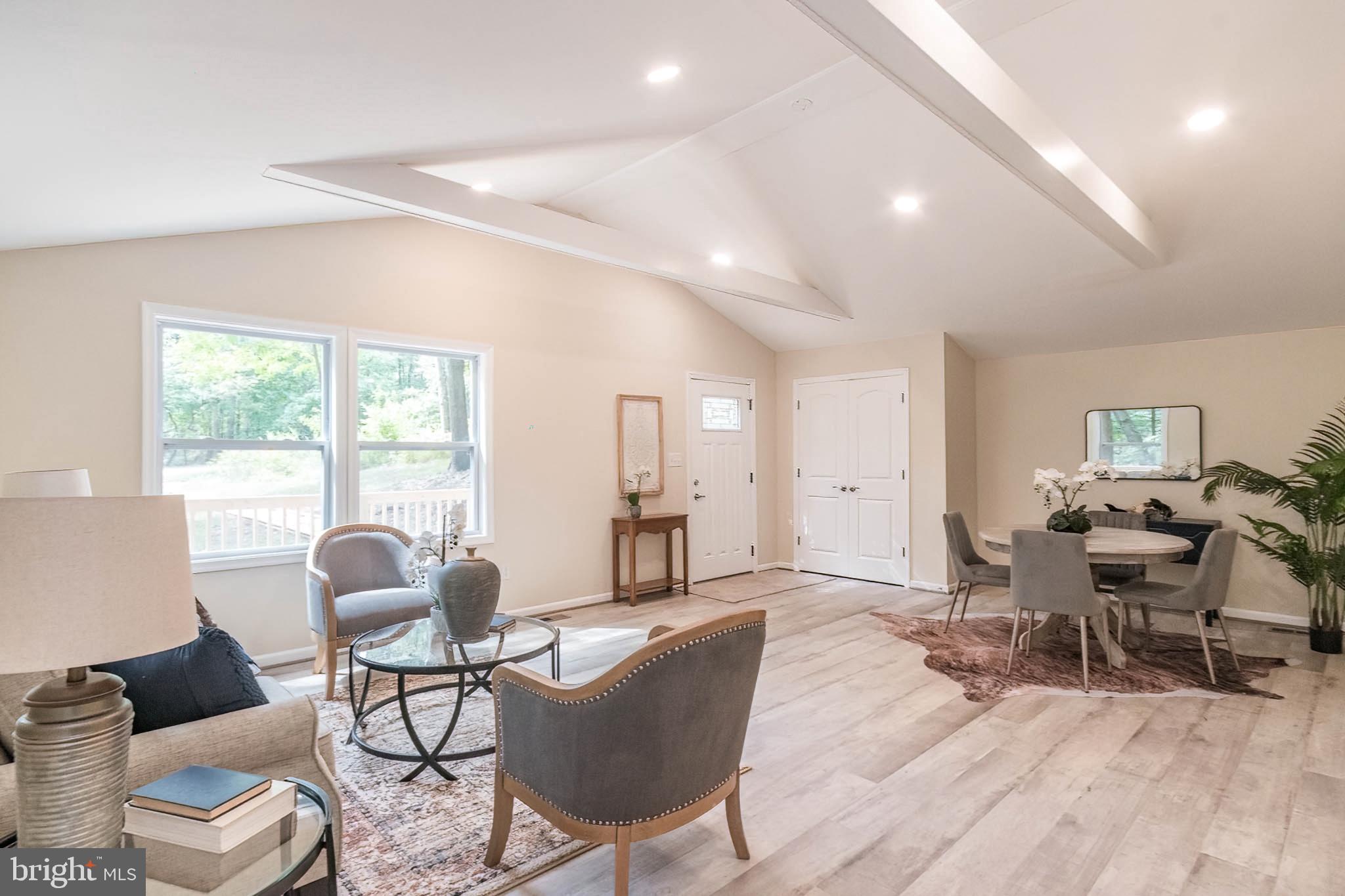 SLEEPY HOLLOW - Residential