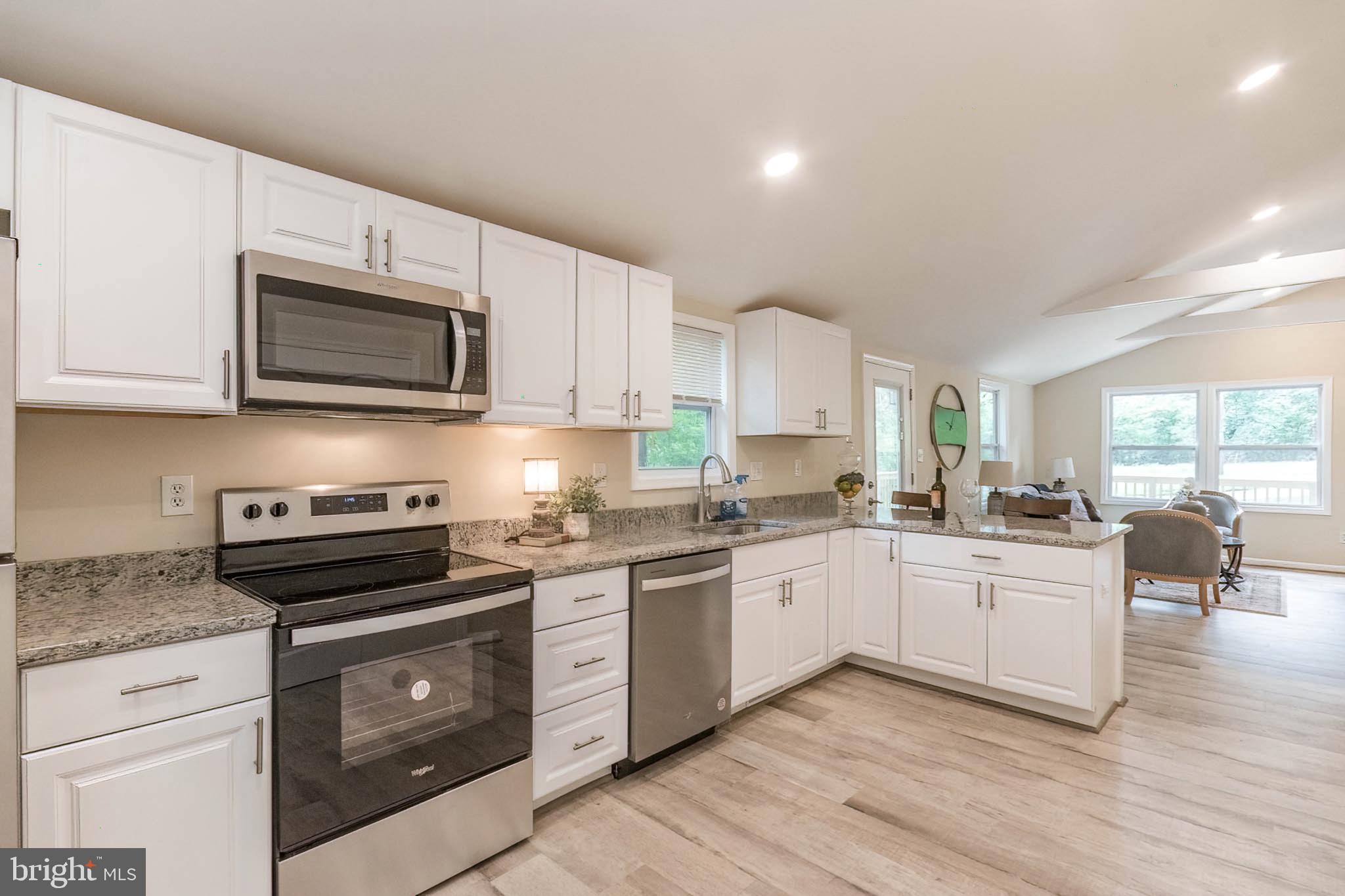 SLEEPY HOLLOW - Residential