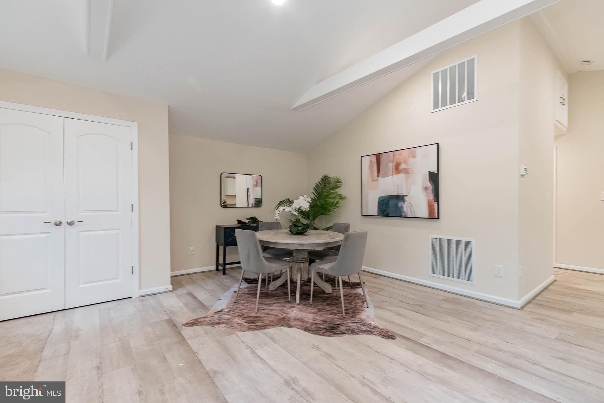 SLEEPY HOLLOW - Residential