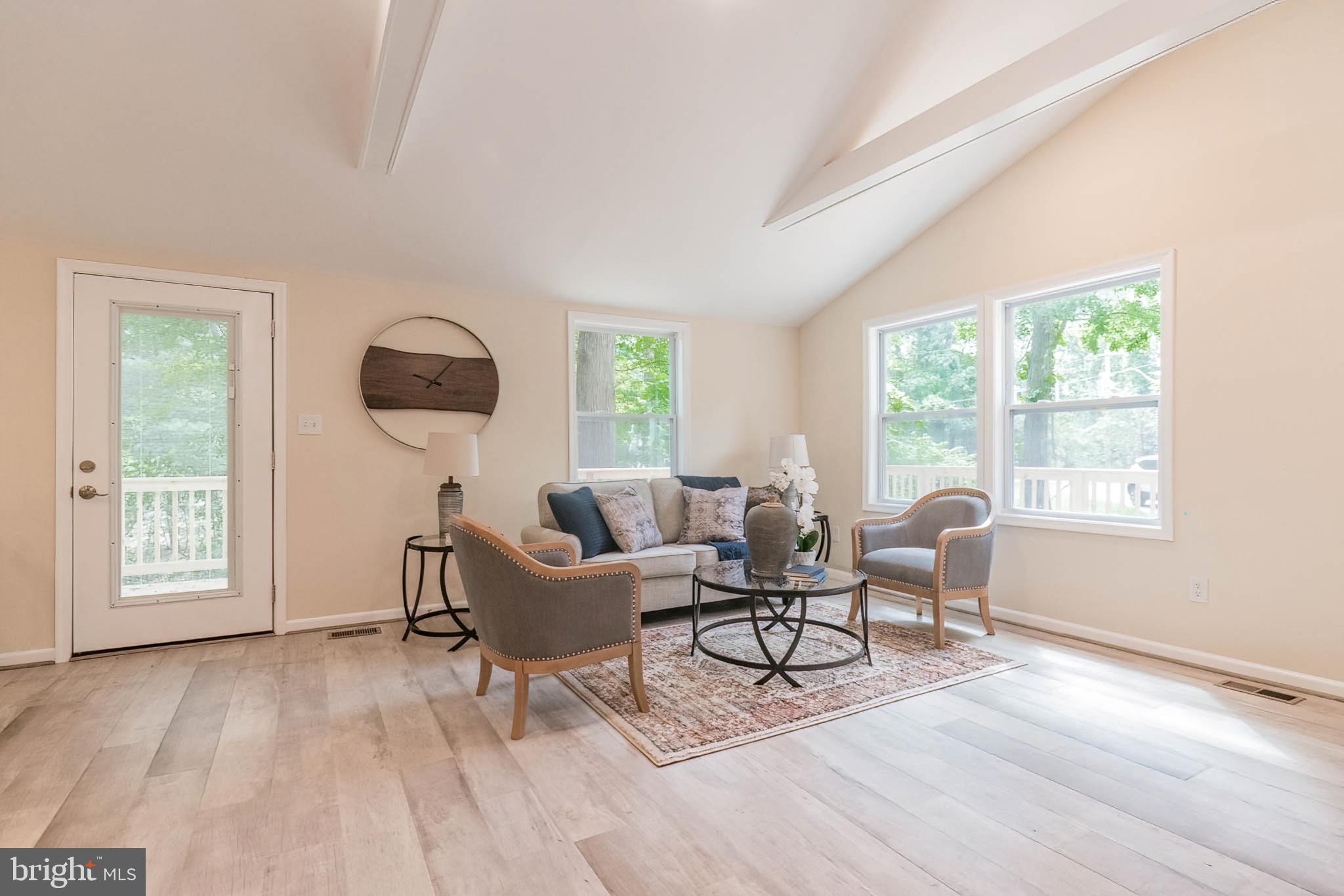 SLEEPY HOLLOW - Residential