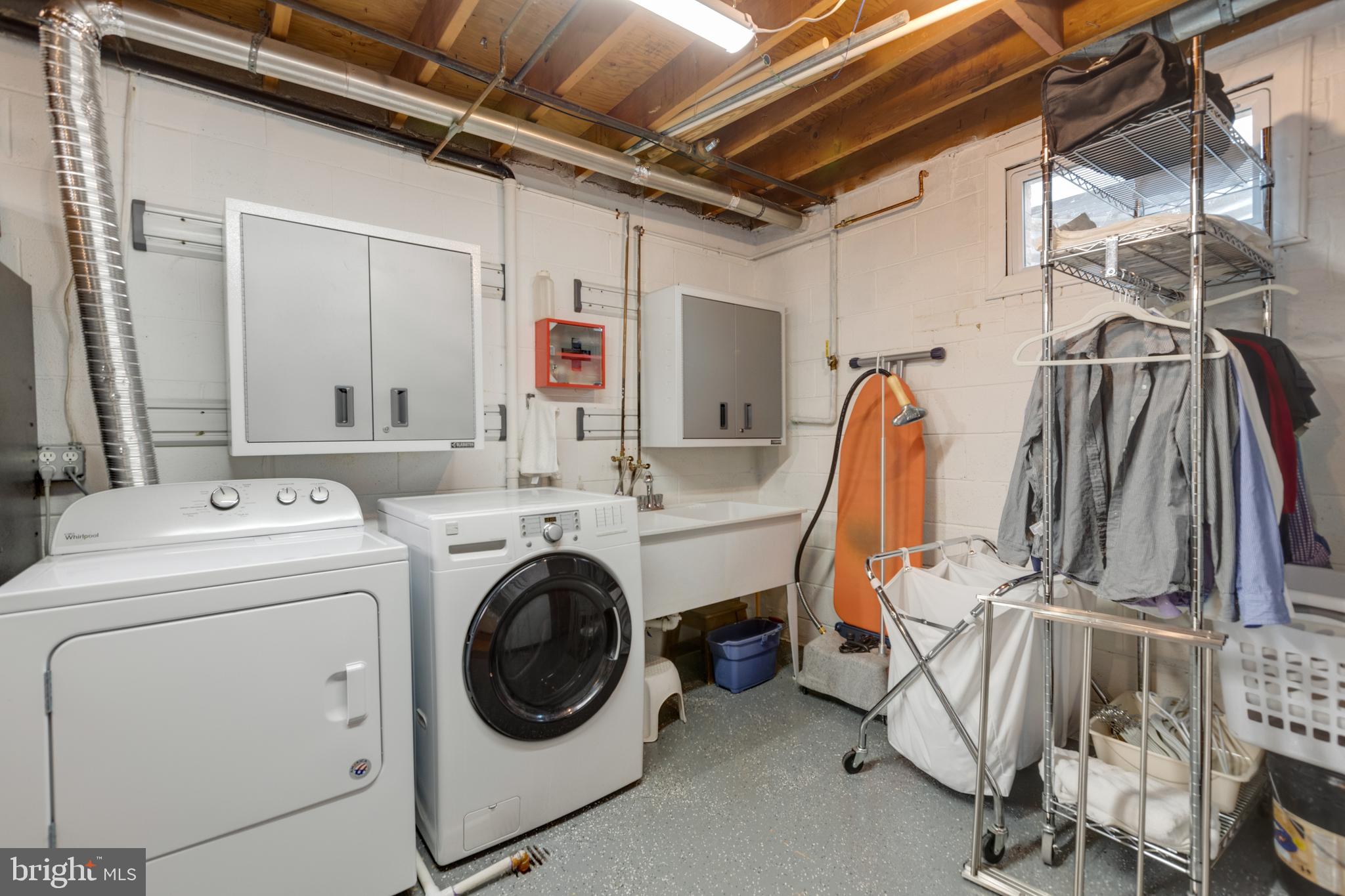 STONEHURST - Residential