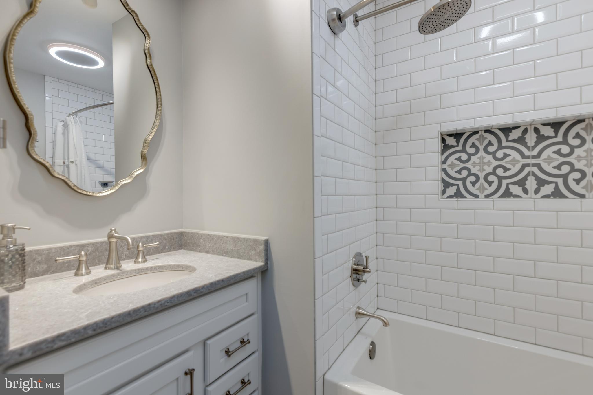 STONEHURST - Residential