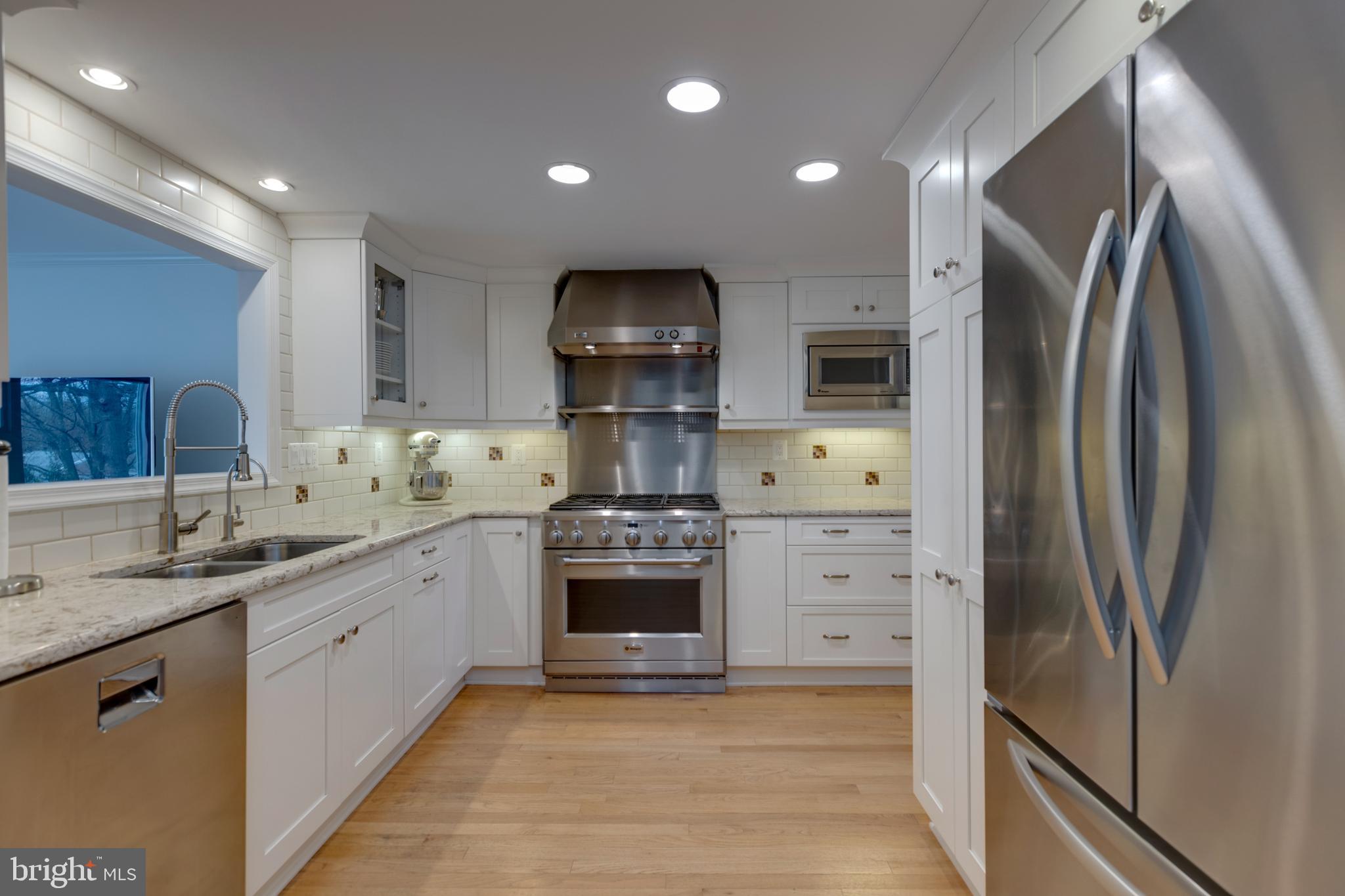 STONEHURST - Residential