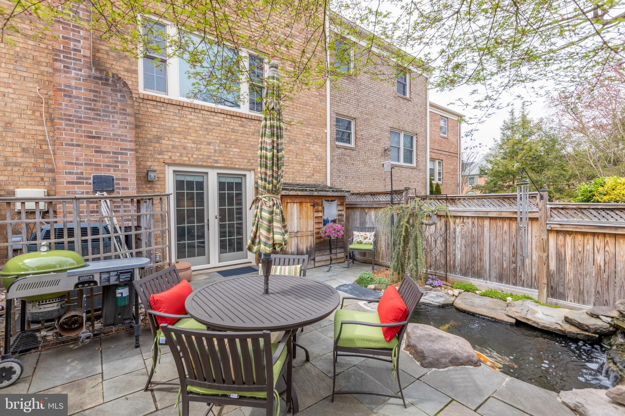 STONEHURST - Residential