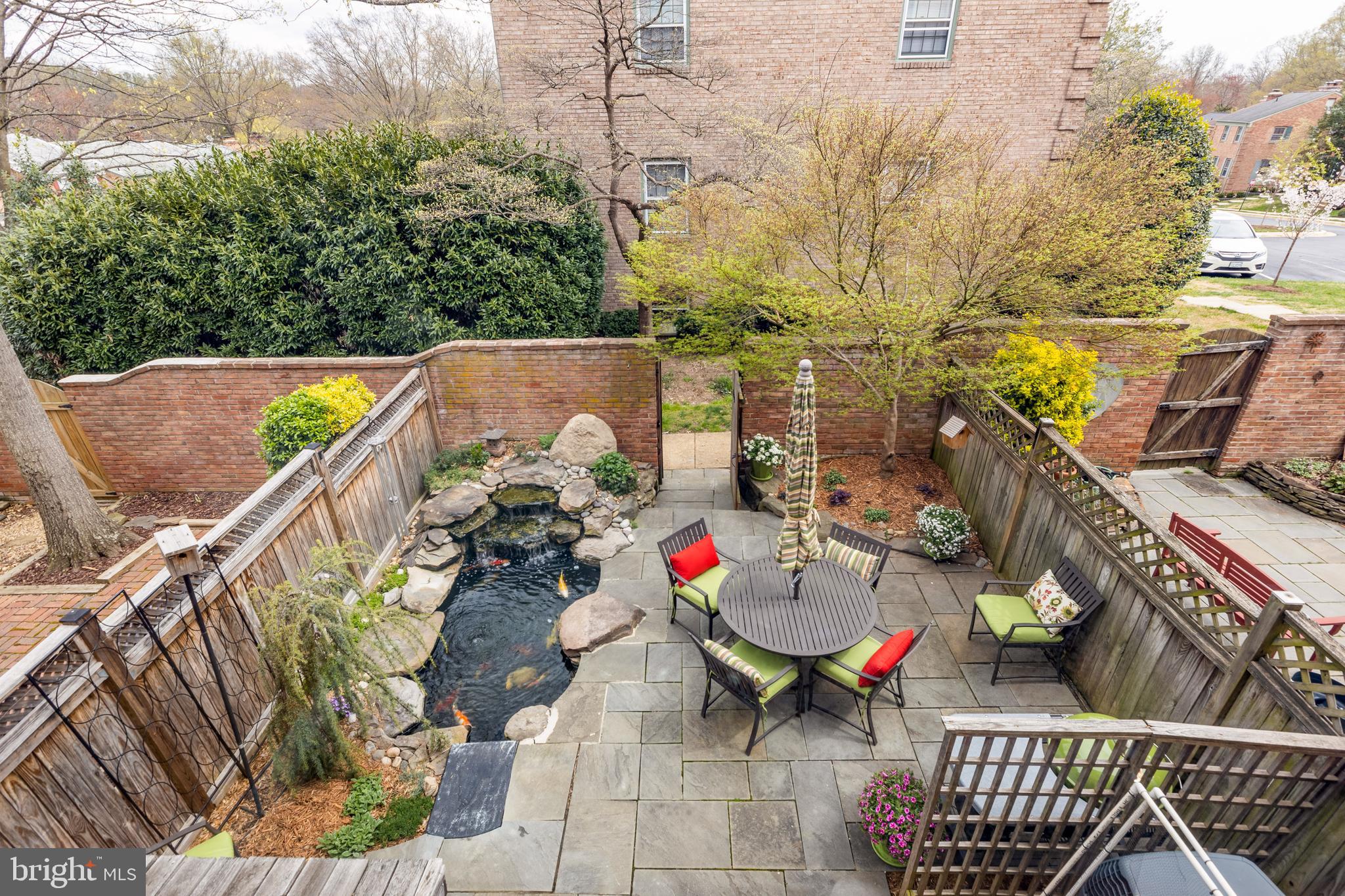 STONEHURST - Residential