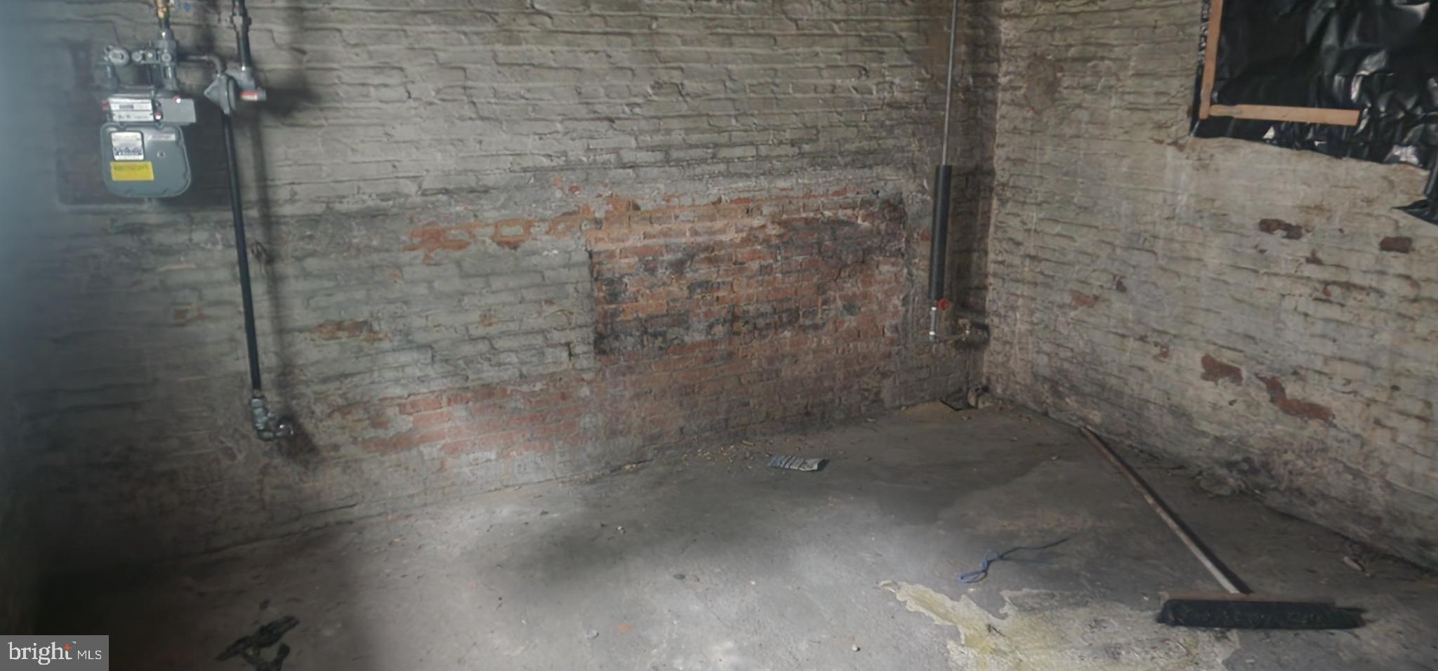 LANDSDOWNE - Residential