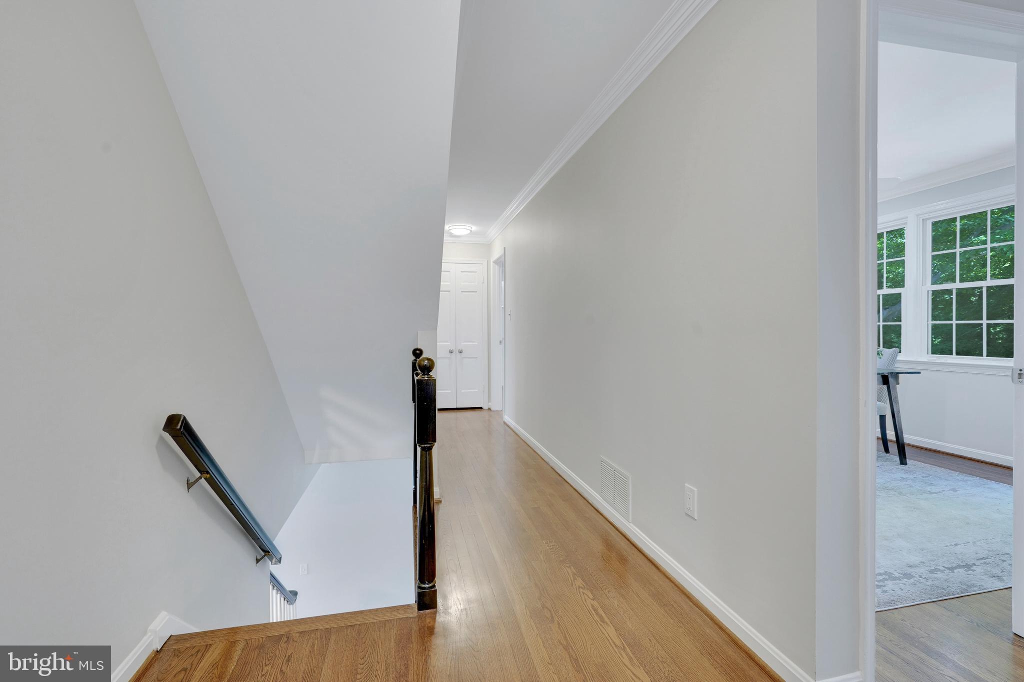 WAYNEWOOD - Residential