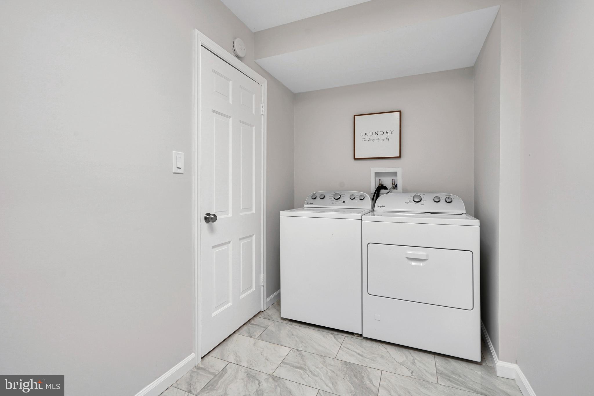 WAYNEWOOD - Residential