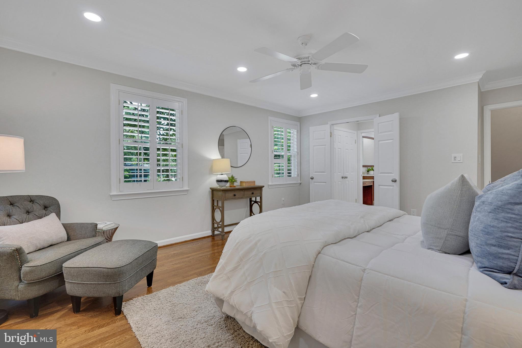 WAYNEWOOD - Residential