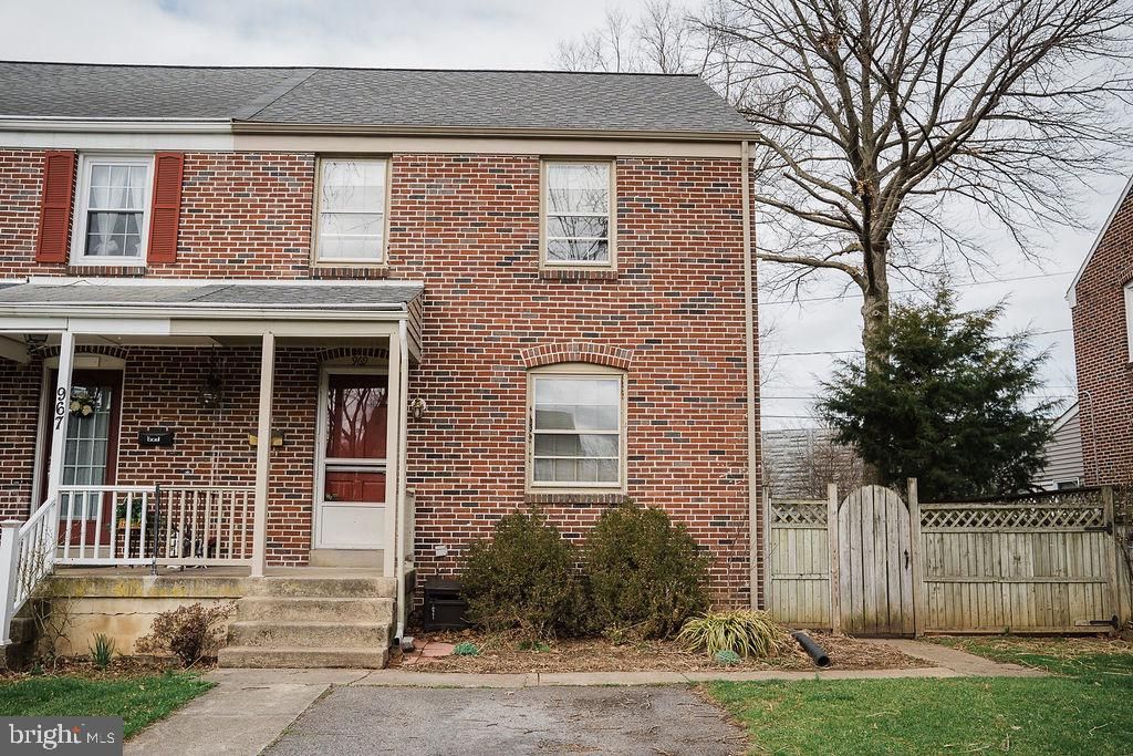 Photo of 969 Green Terrace, Lancaster, PA 17601 (MLS # PALA2045238)