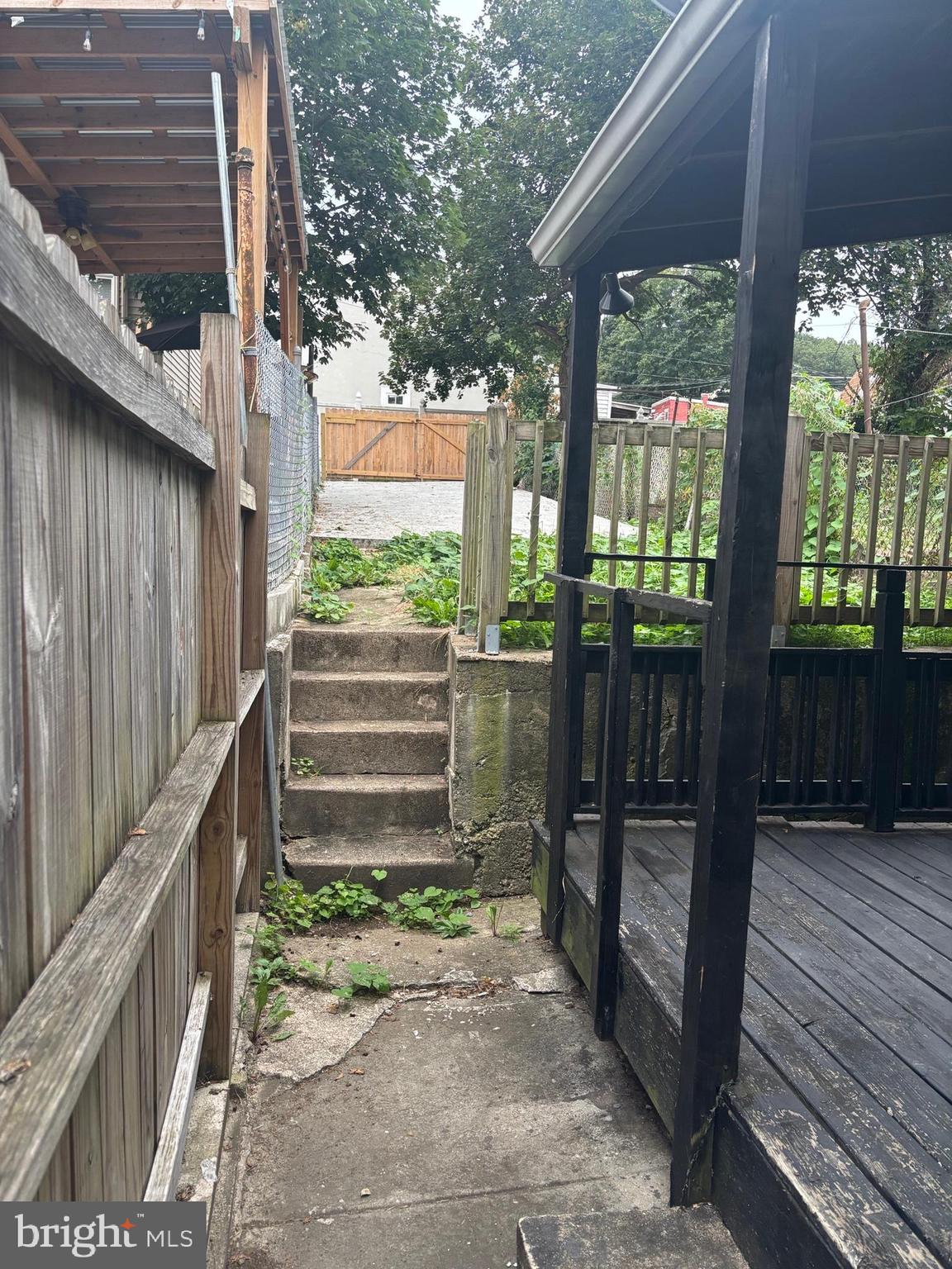 SOUTHWEST READING - Residential Lease