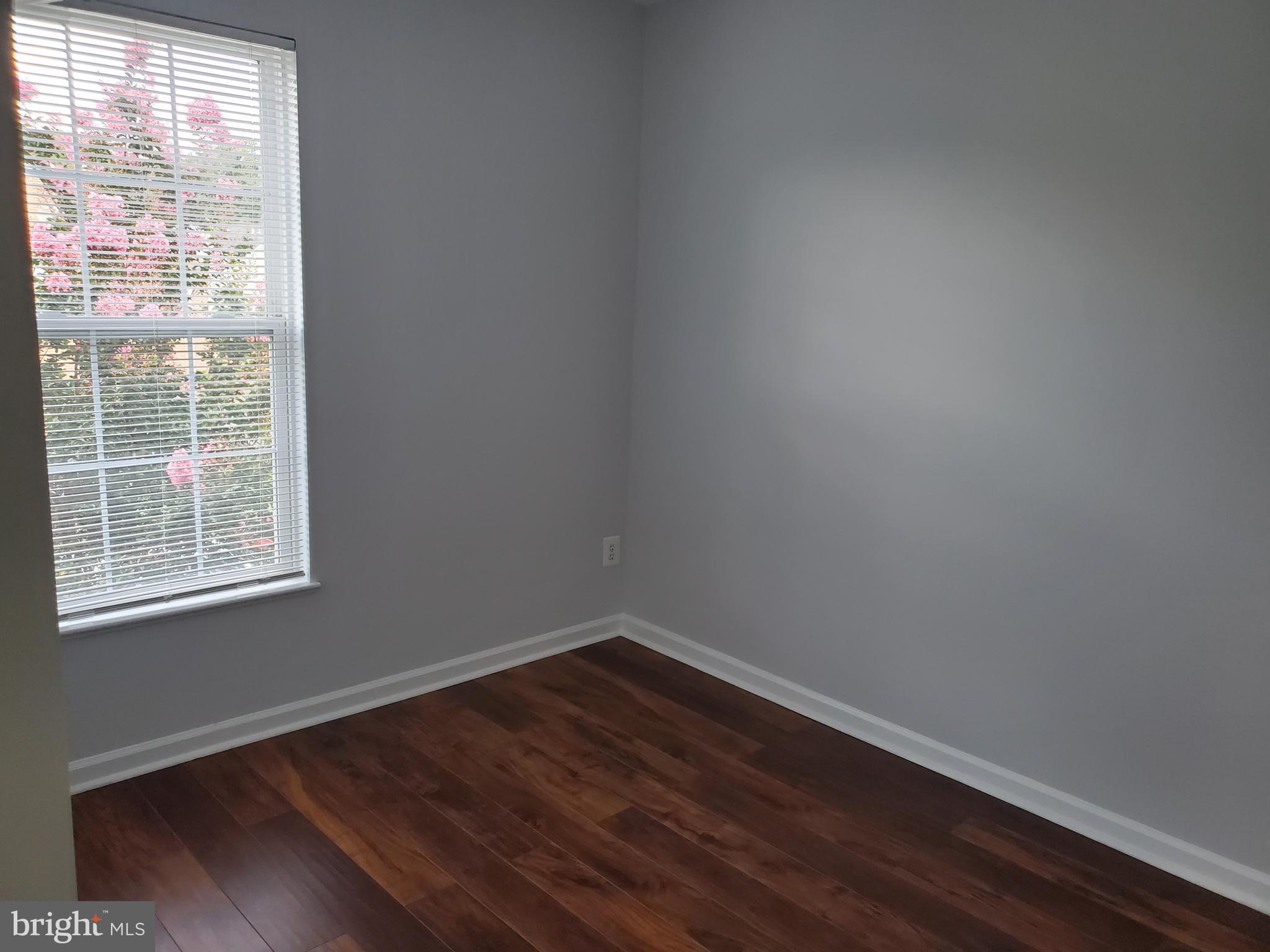 THE GLEN - Residential Lease