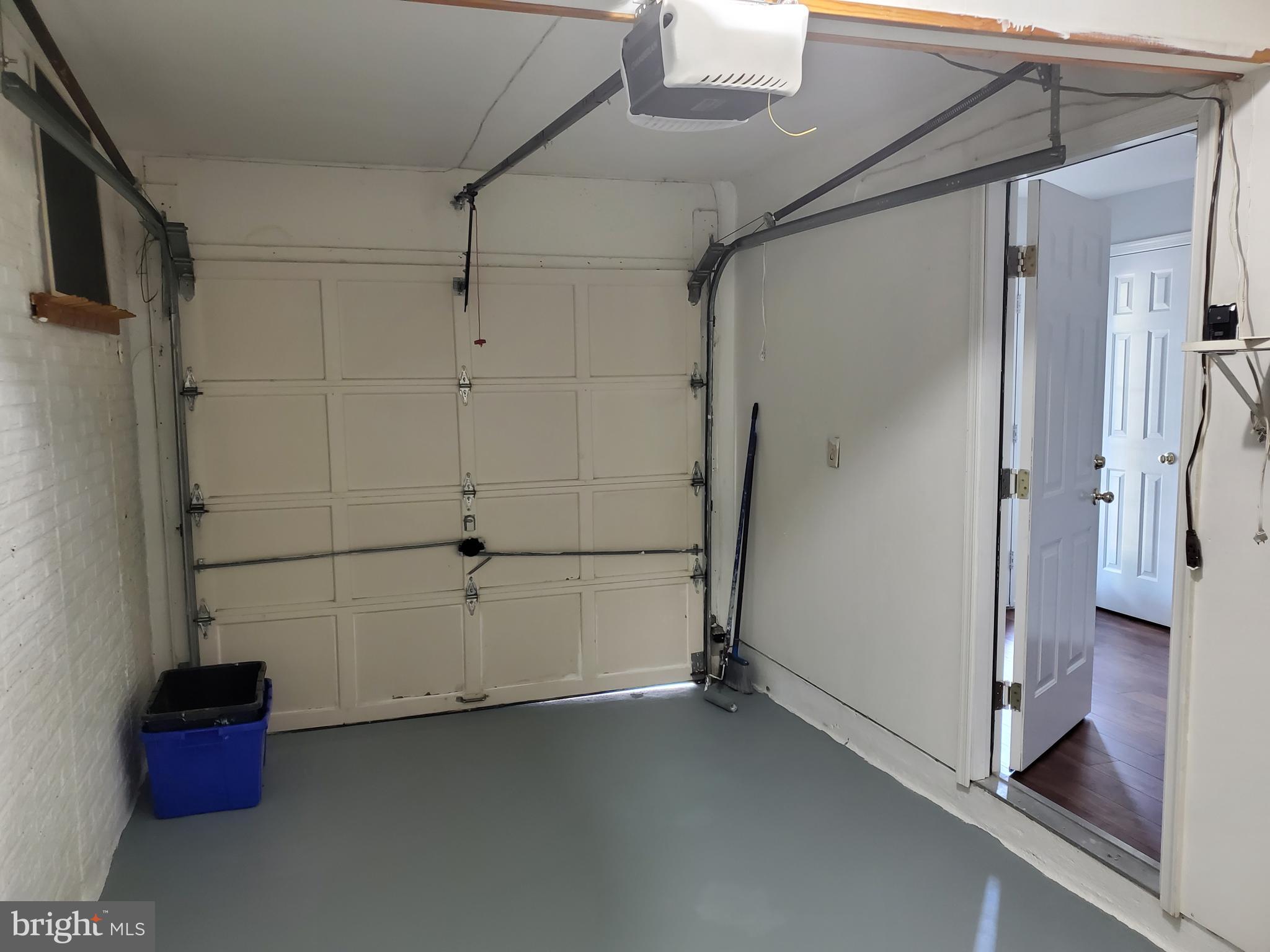 THE GLEN - Residential Lease