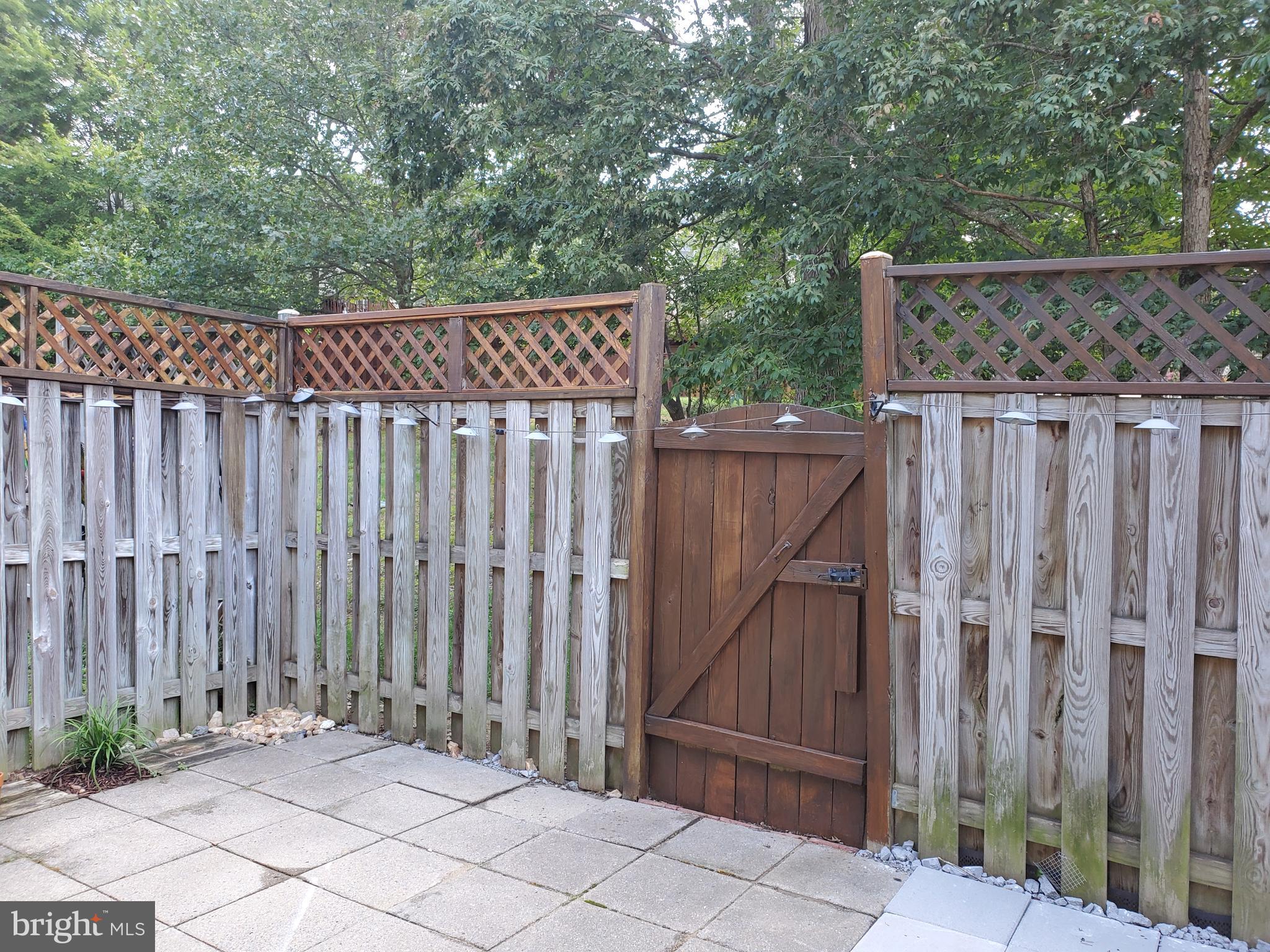 THE GLEN - Residential Lease