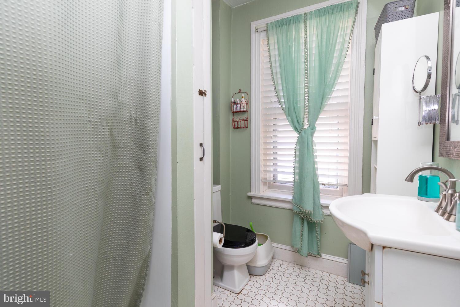 GERMANTOWN (WEST) - Residential