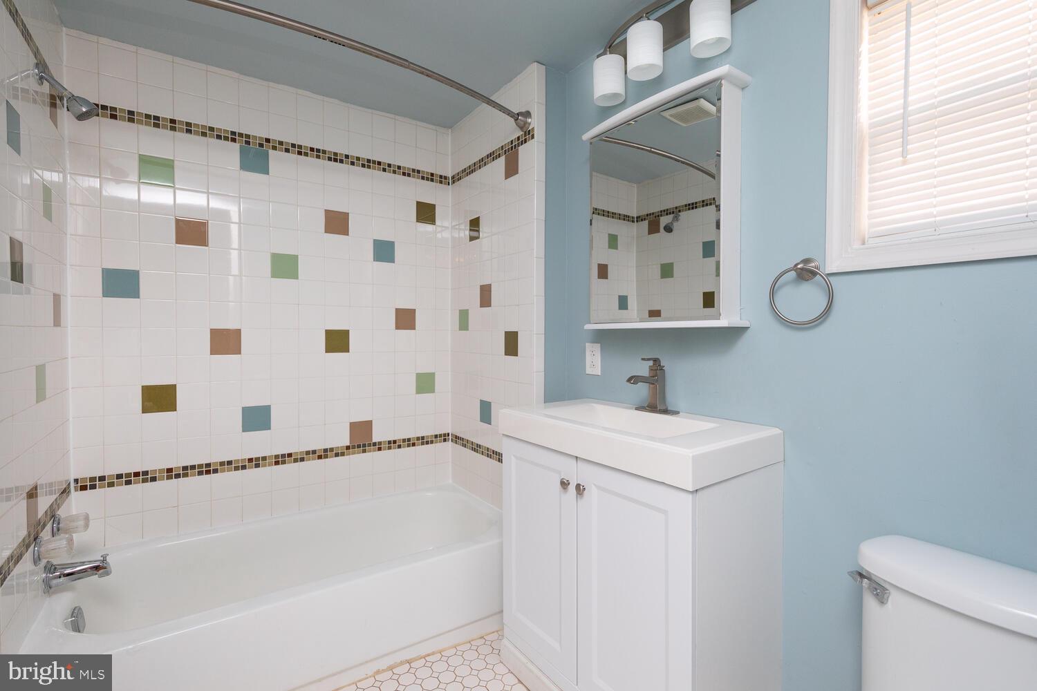 GERMANTOWN (WEST) - Residential