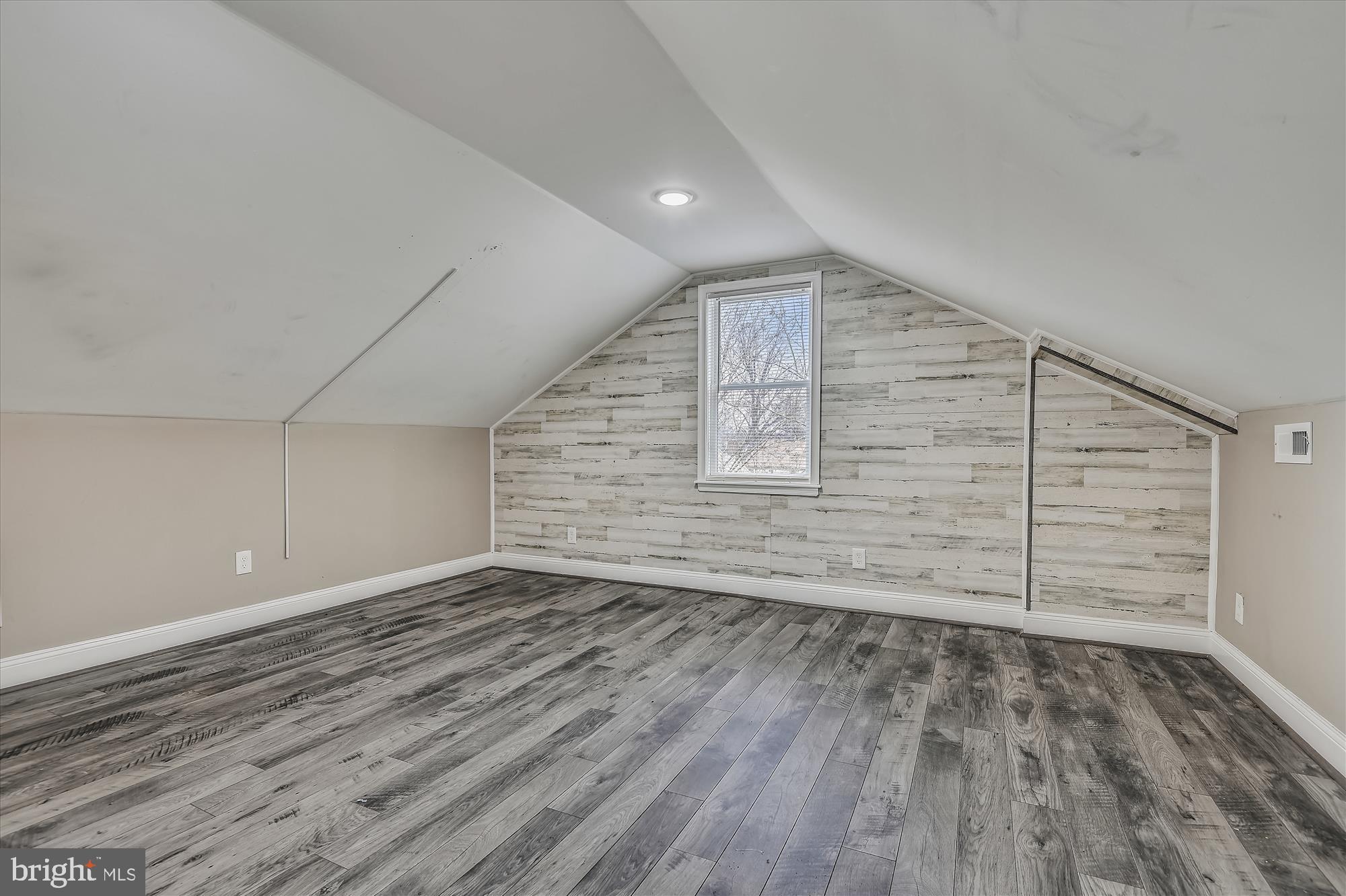 WESTFIELD - Residential