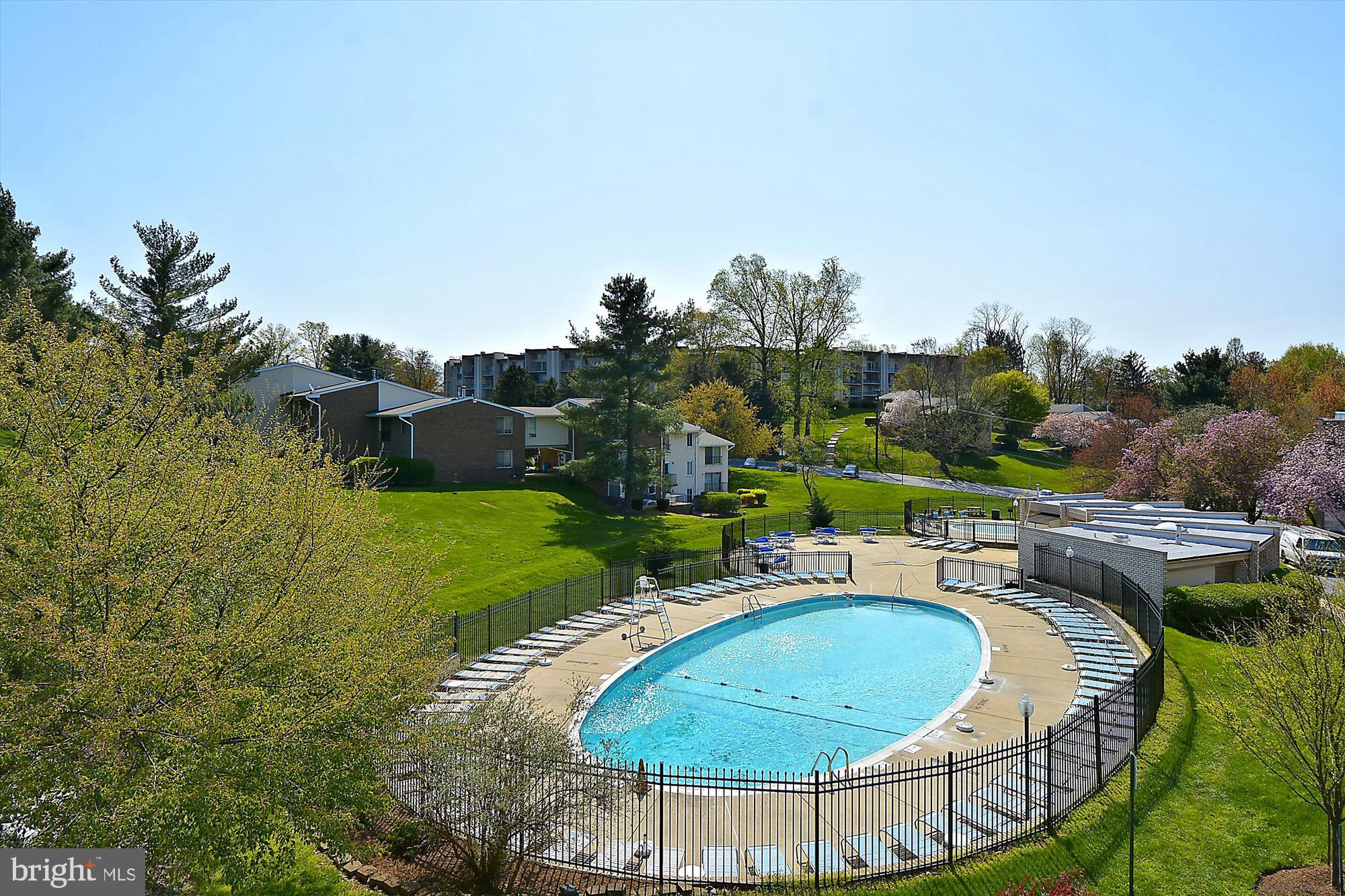 NORTH CRK PLACE - Residential