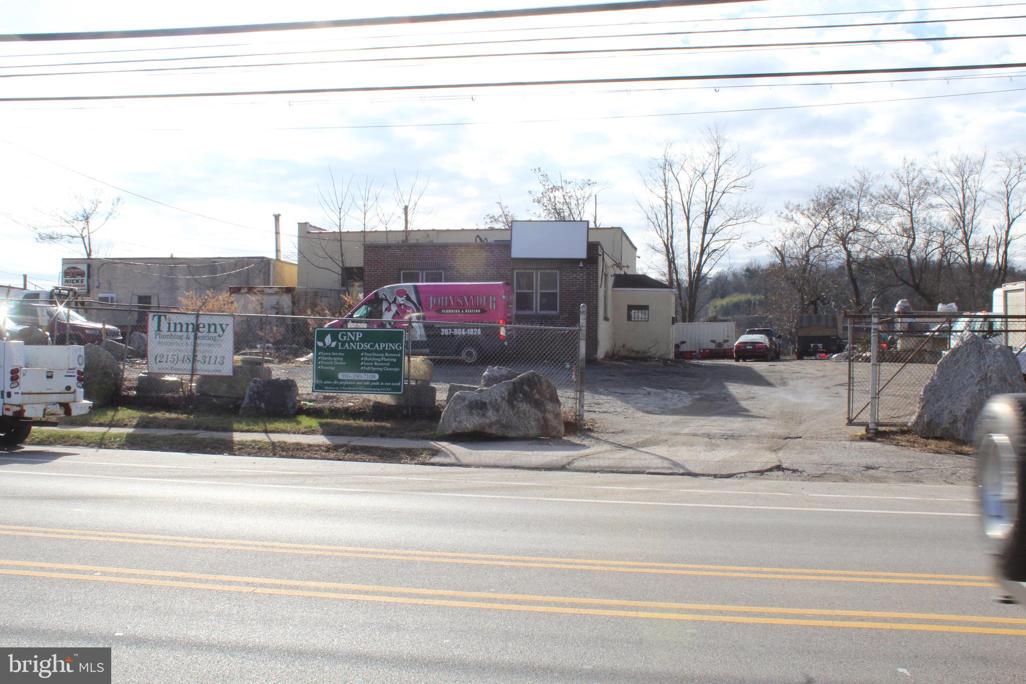 Building includes large space for contractor, includes large office, large conference room, two bathrooms, and large garage/storage/inventory space. Lease also includes area for trucks/vehicles, in front of the building and along the fence close to street. This lease does not include all the property on site, just what is described. Lease term is negotiable.