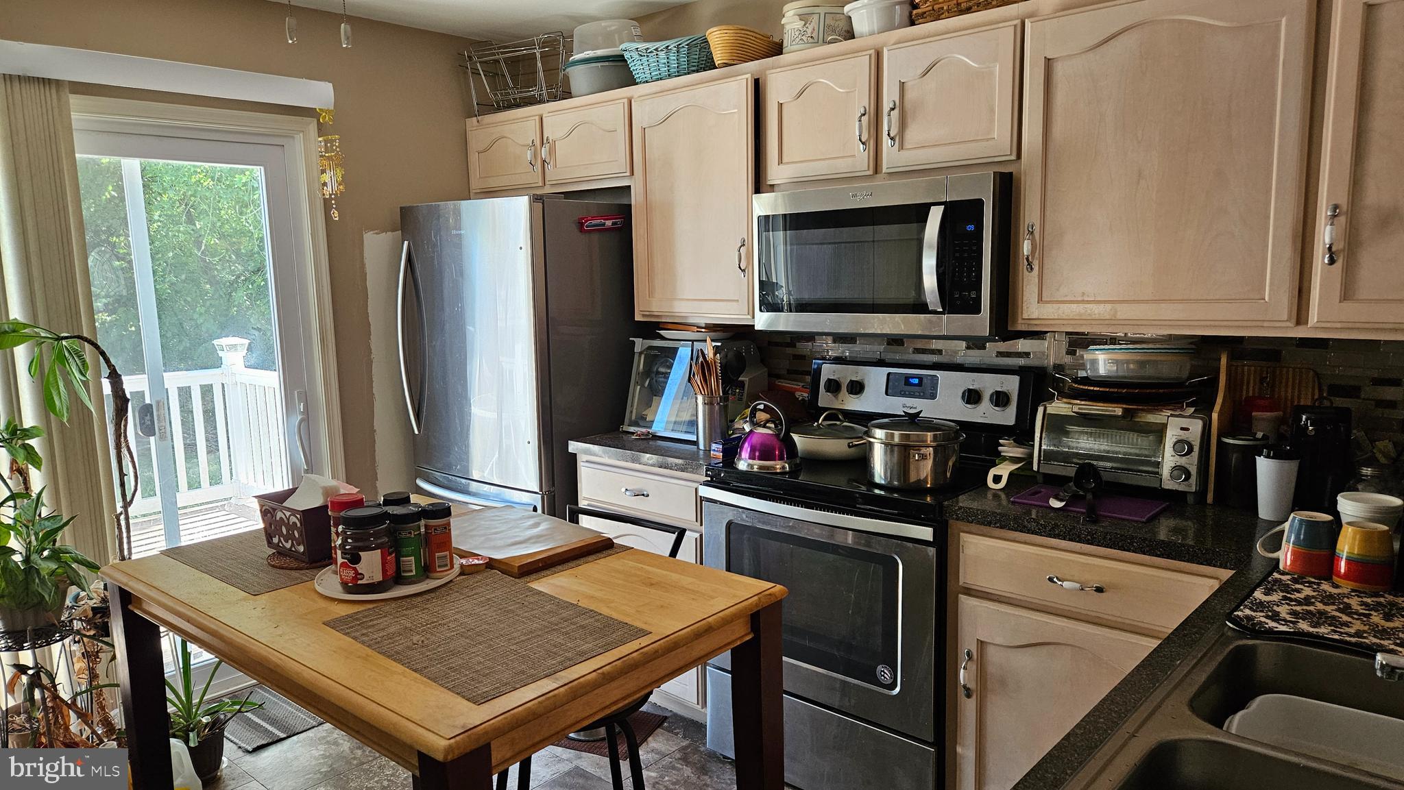 458 EVELYNDALE DRIVE