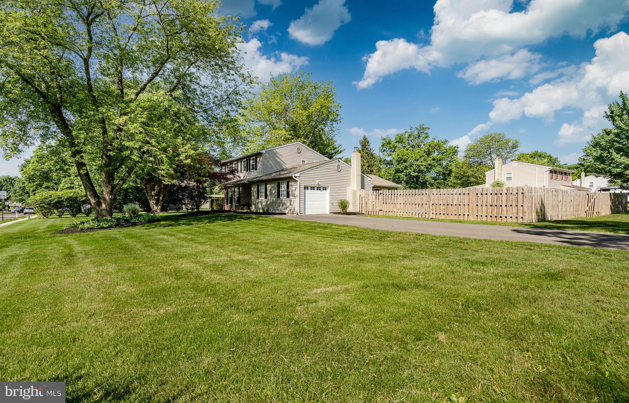 PELHAM GREEN - Residential