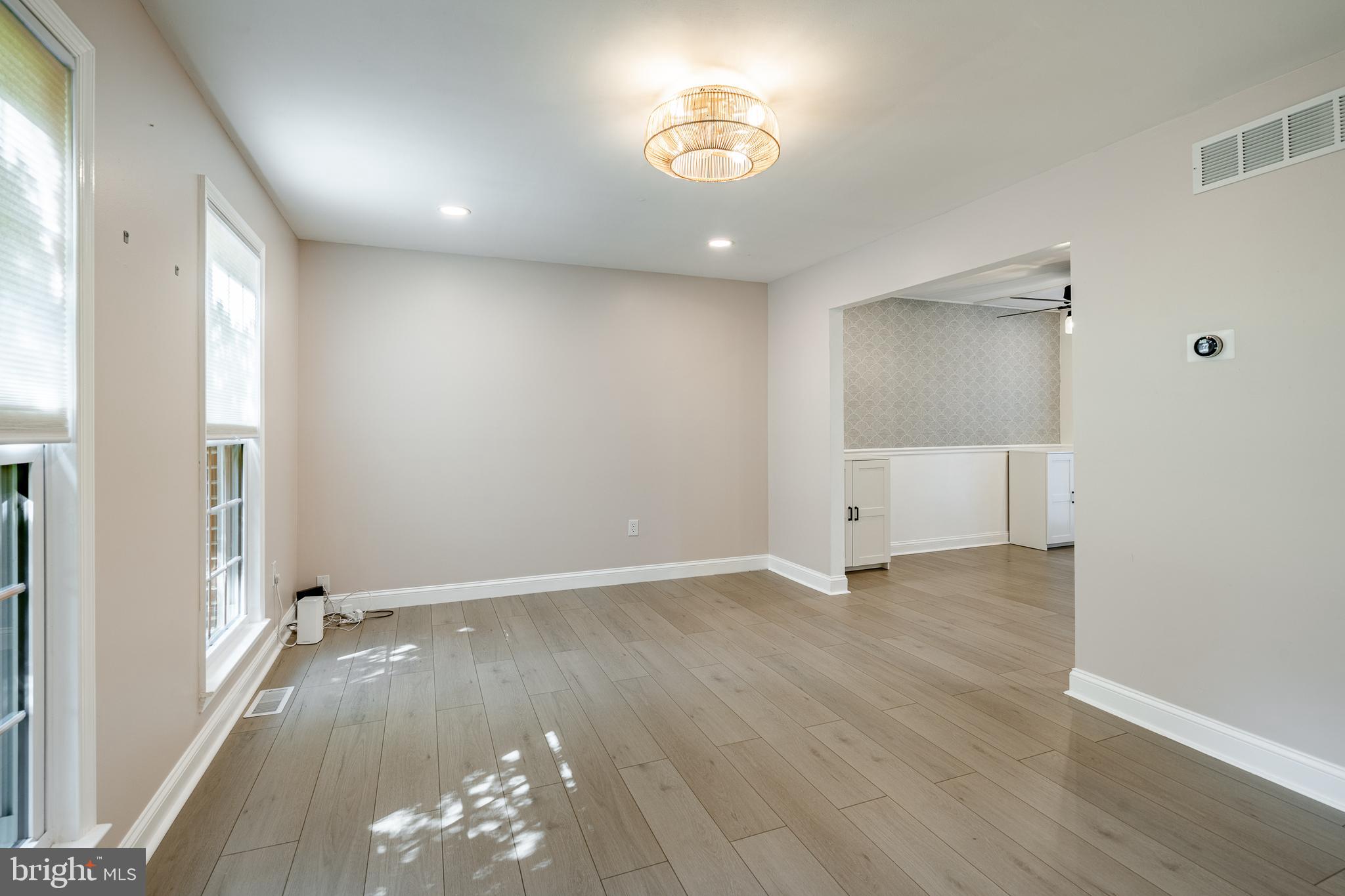 PELHAM GREEN - Residential